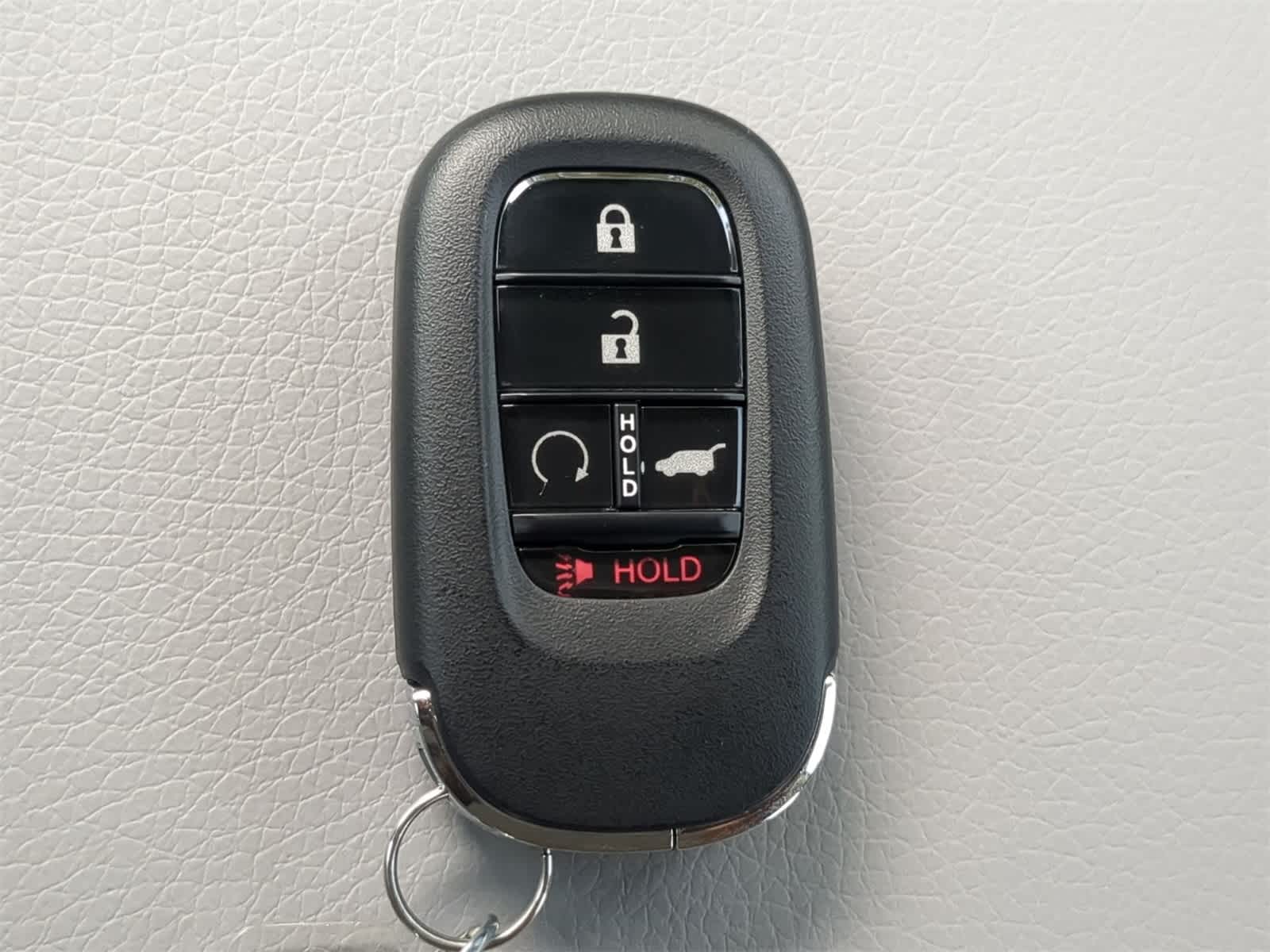 2025 Honda Pilot Touring 28