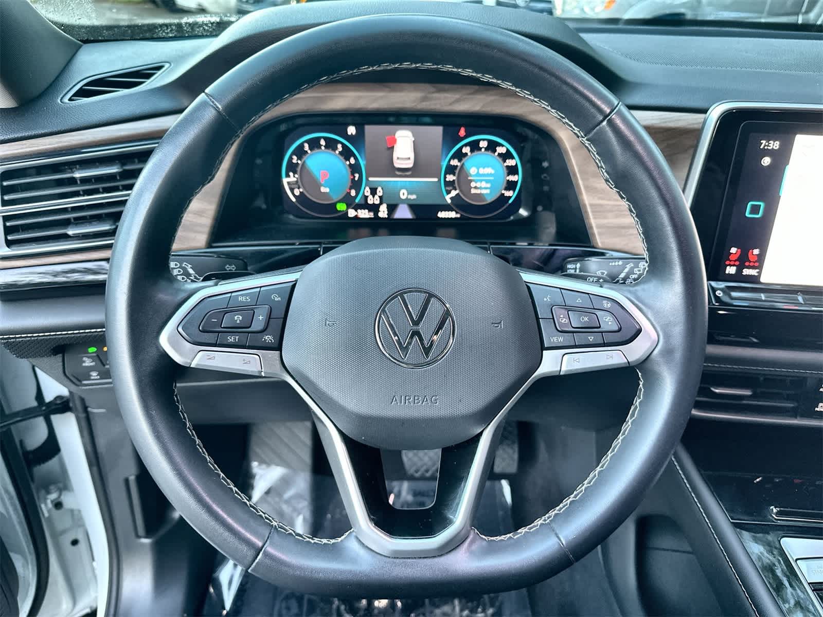 Thumbnail: 2024 Volkswagen Atlas - 15