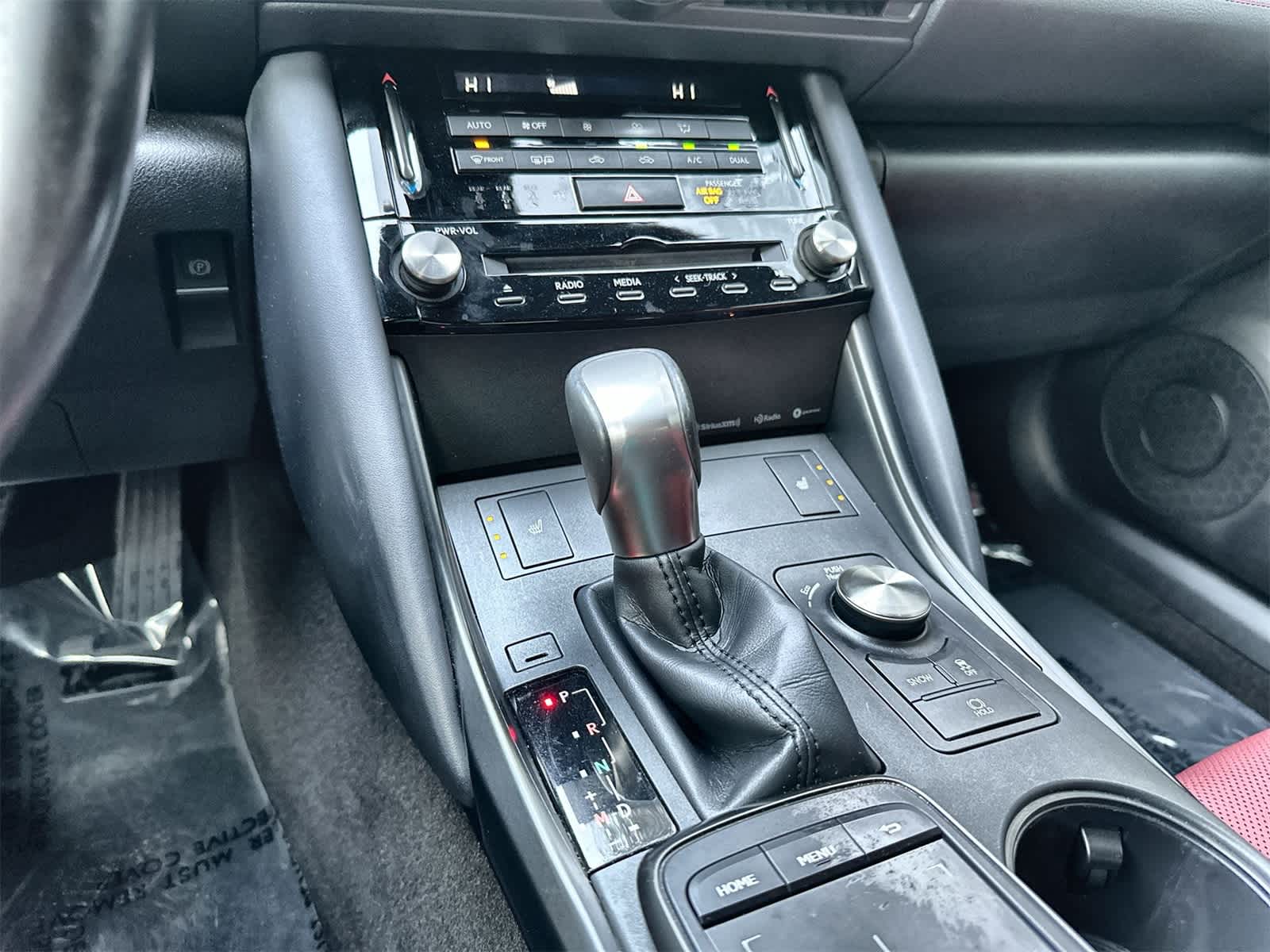 Thumbnail: 2024 Lexus IS - 17