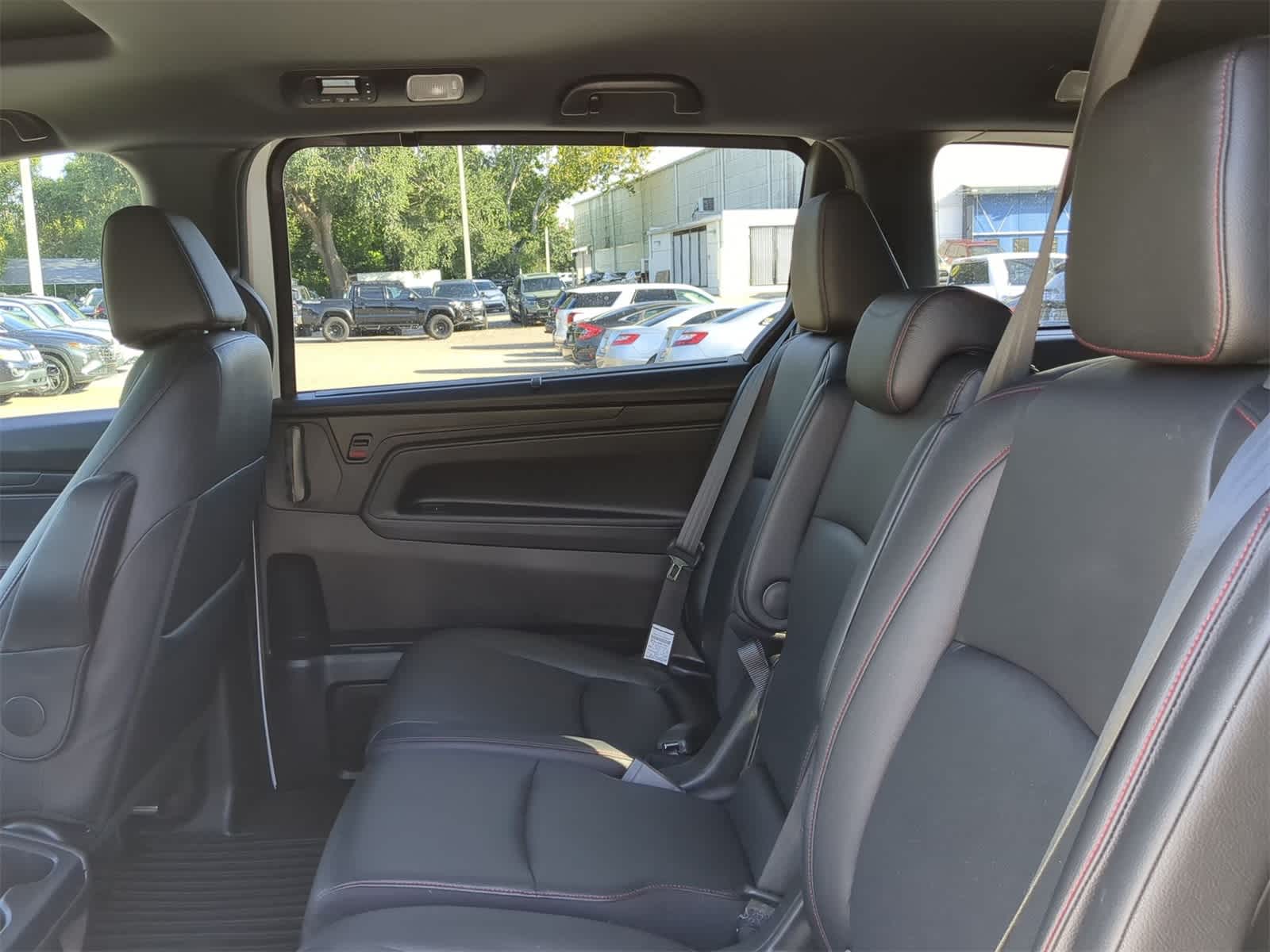Thumbnail: 2024 Honda Odyssey - 13