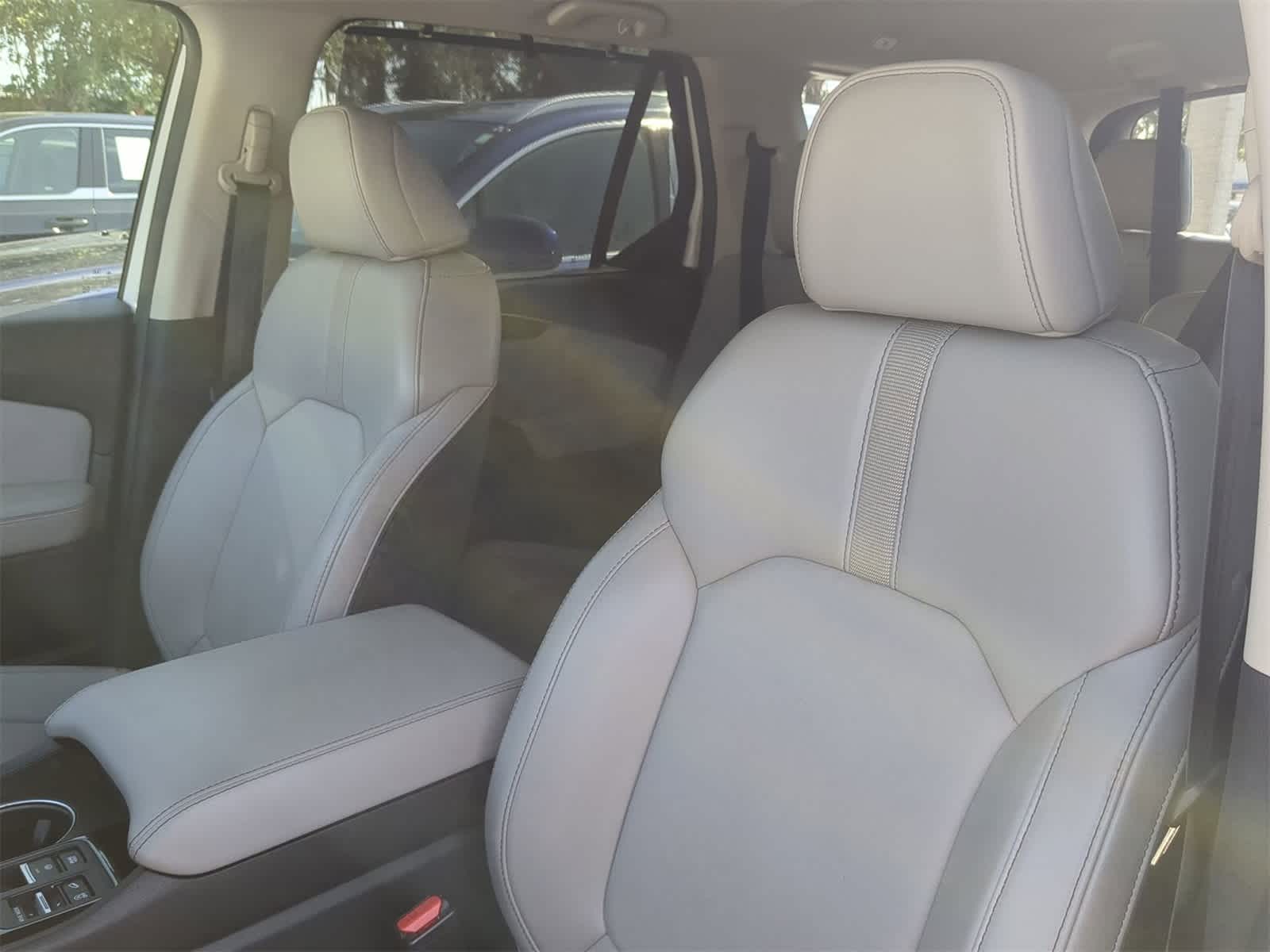 Thumbnail: 2024 Honda Pilot - 8
