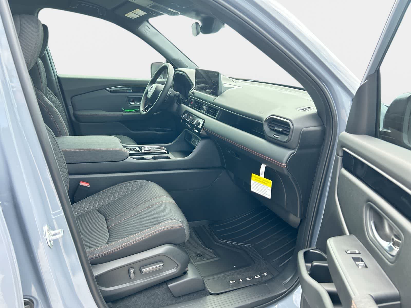 Thumbnail: 2026 Honda Pilot - 14