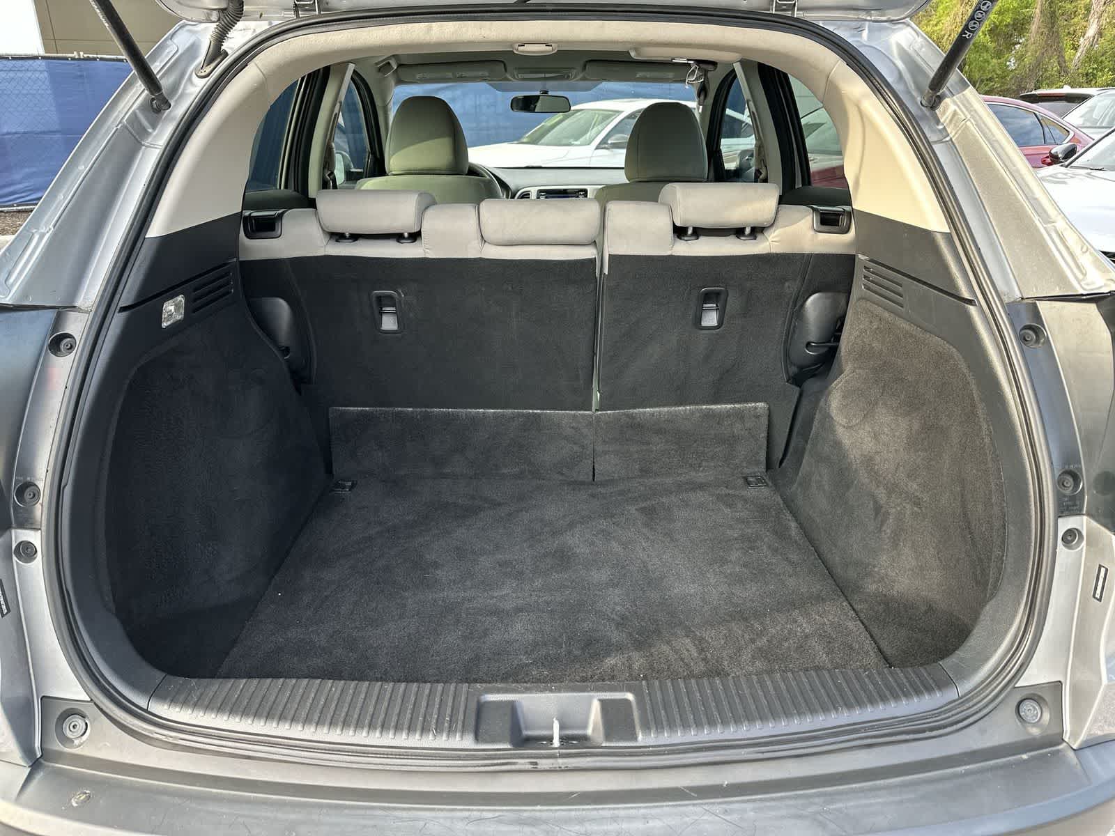 Thumbnail: 2019 Honda HR-V - 9