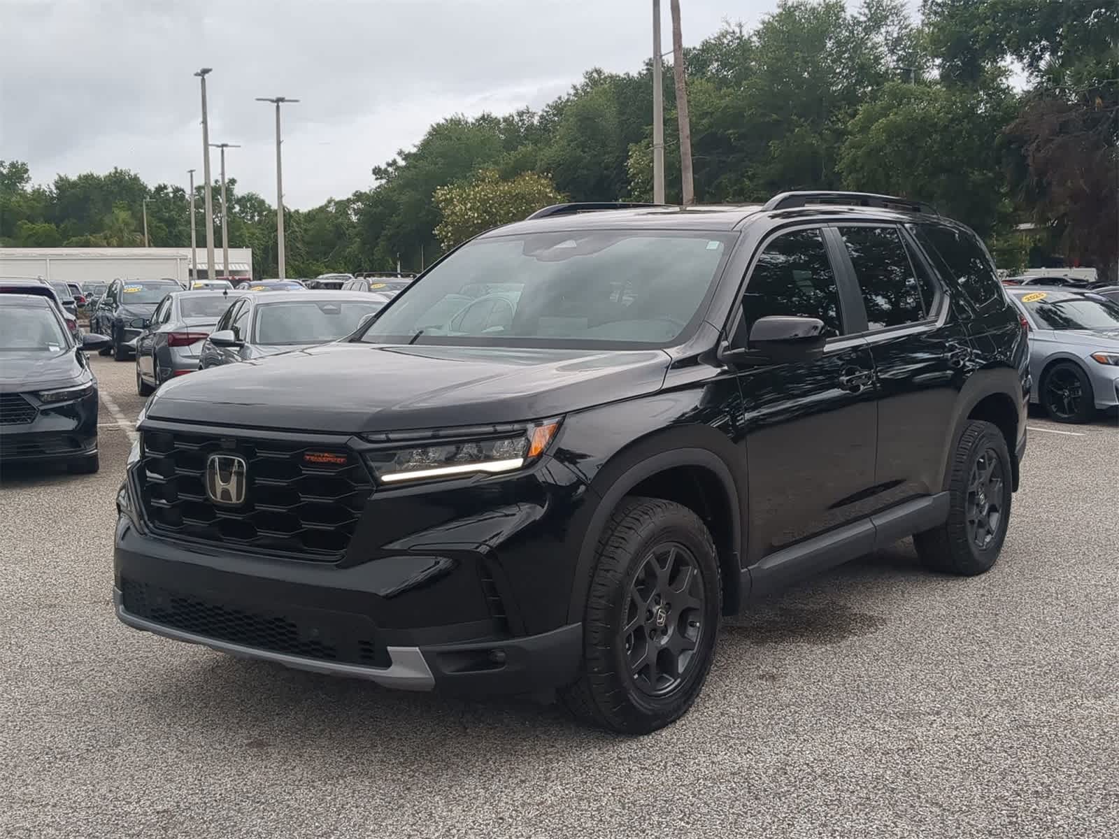 Thumbnail: 2024 Honda Pilot - 2