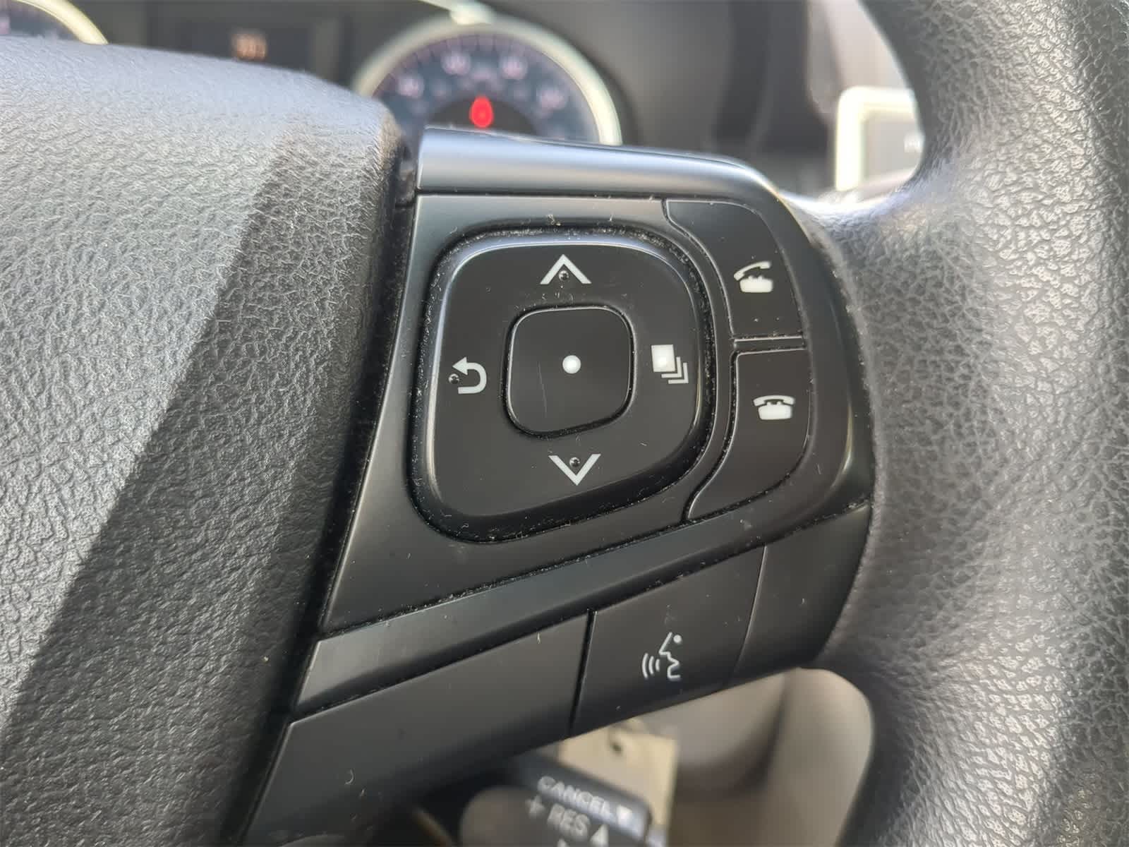 2017 Toyota Camry LE 23