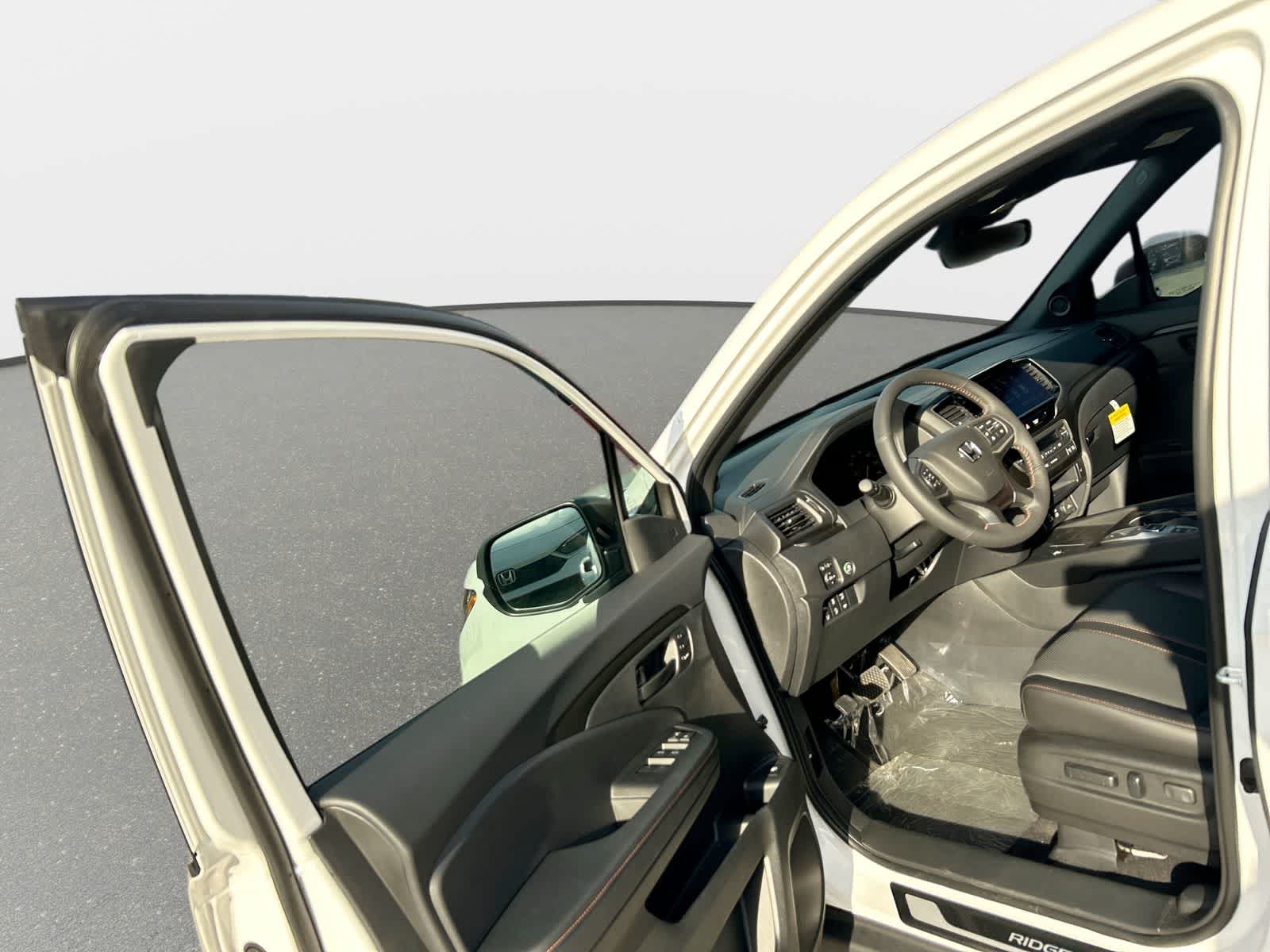 Thumbnail: 2026 Honda Ridgeline - 10