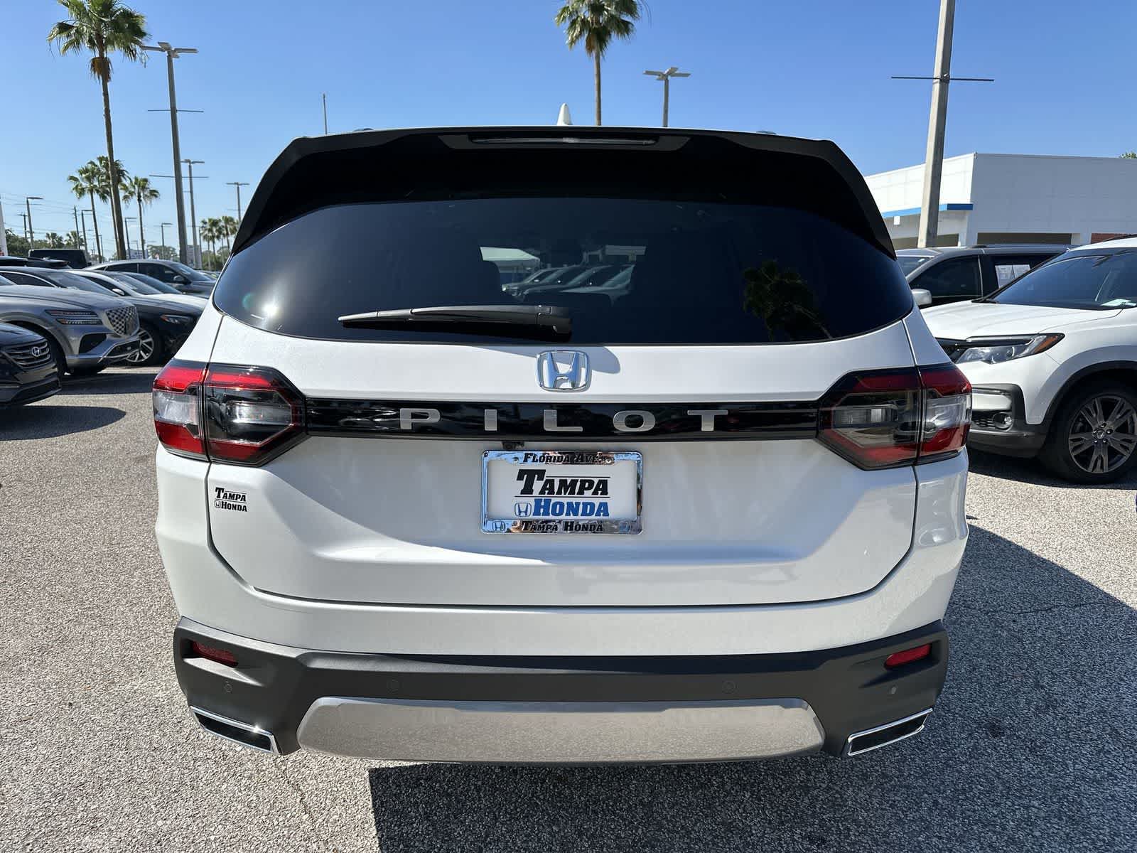 Thumbnail: 2026 Honda Pilot - 7