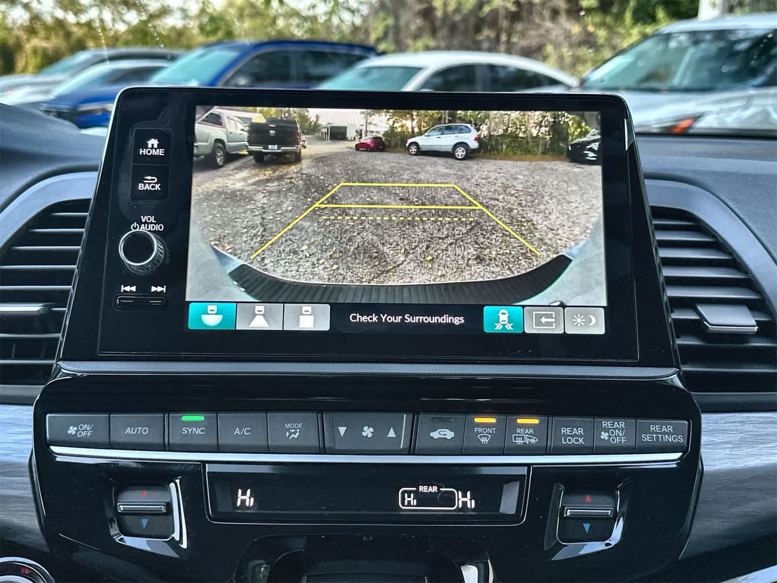 Thumbnail: 2026 Honda Odyssey - 20