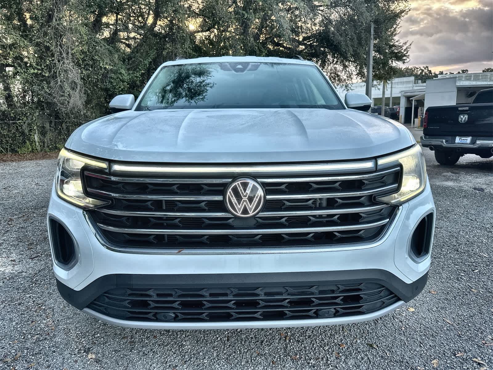 Thumbnail: 2024 Volkswagen Atlas - 6