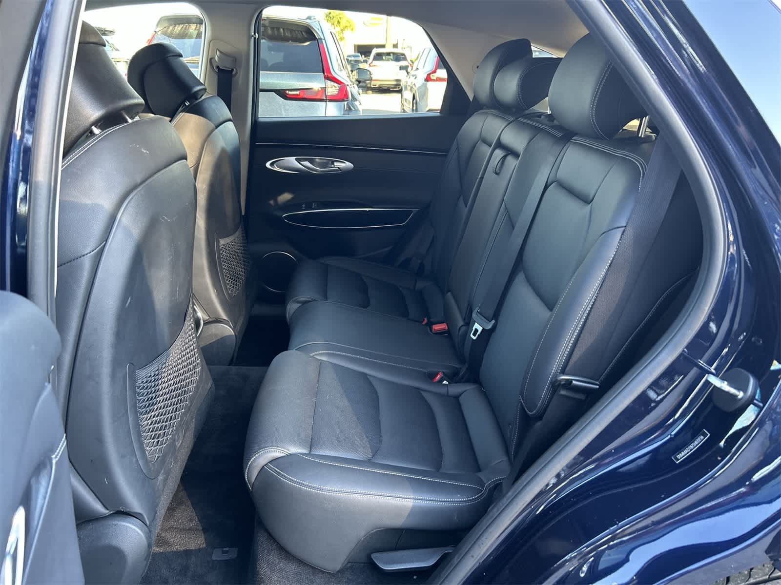 Thumbnail: 2025 Genesis GV70 - 13