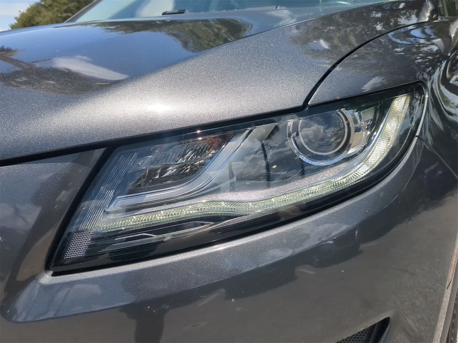 Thumbnail: 2019 Lincoln MKC - 10