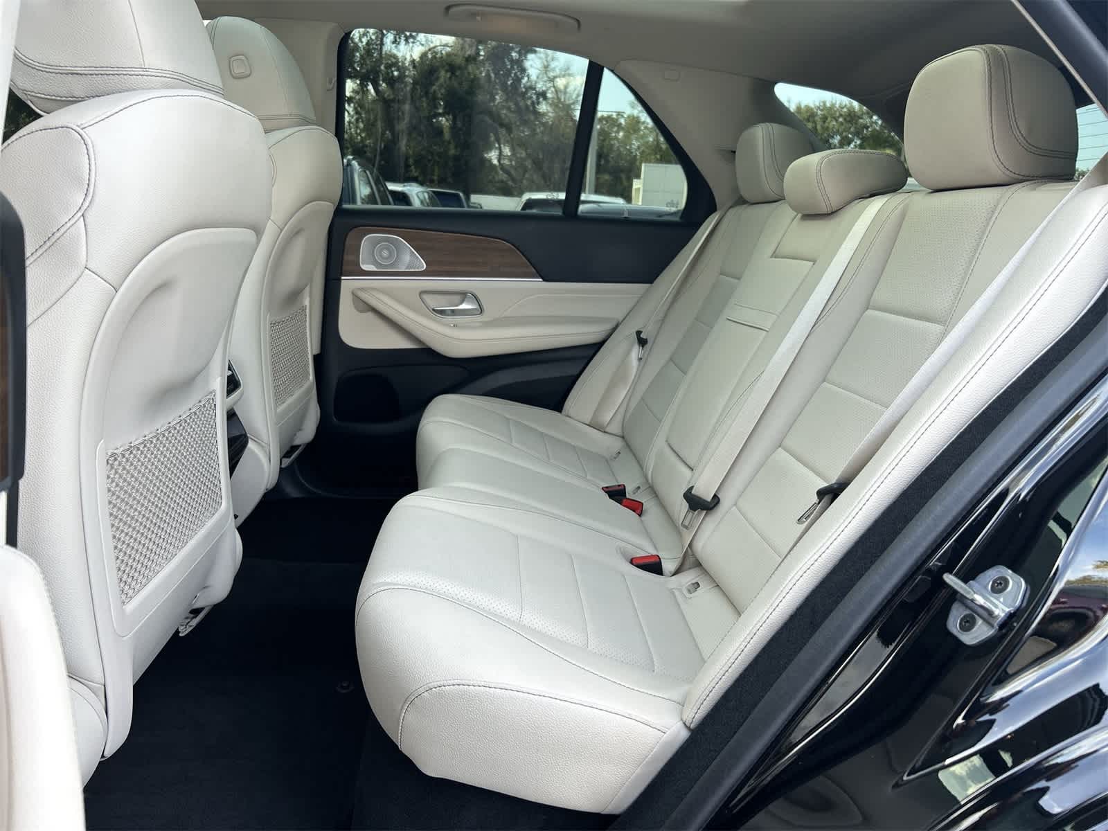 Thumbnail: 2024 Mercedes-Benz GLE - 13