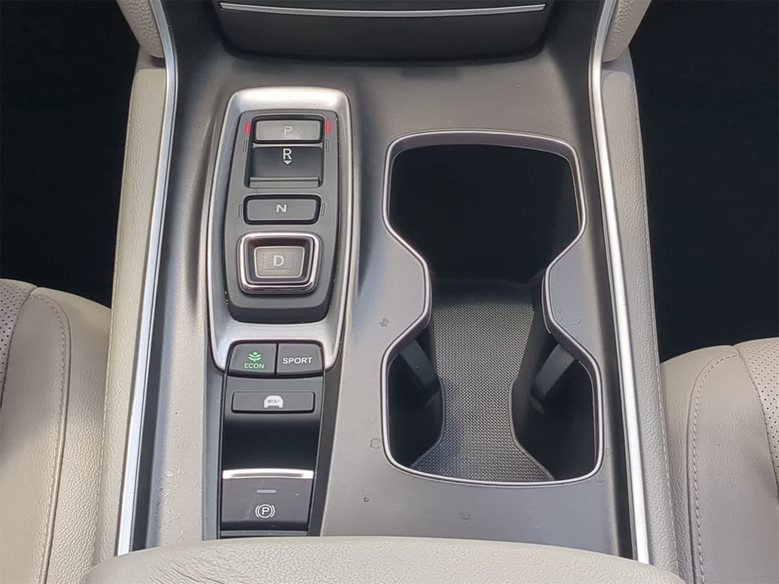 Thumbnail: 2018 Honda Accord - 19
