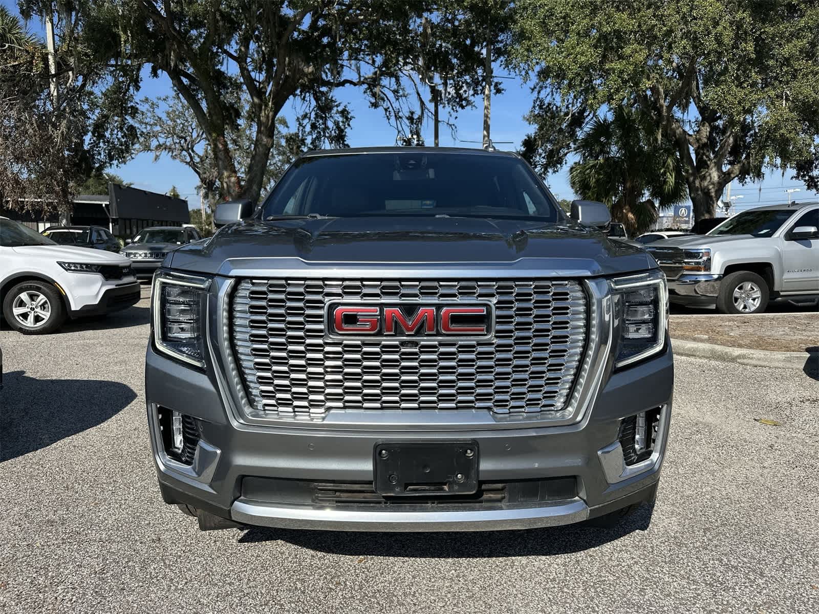 Thumbnail: 2023 GMC Yukon XL - 6