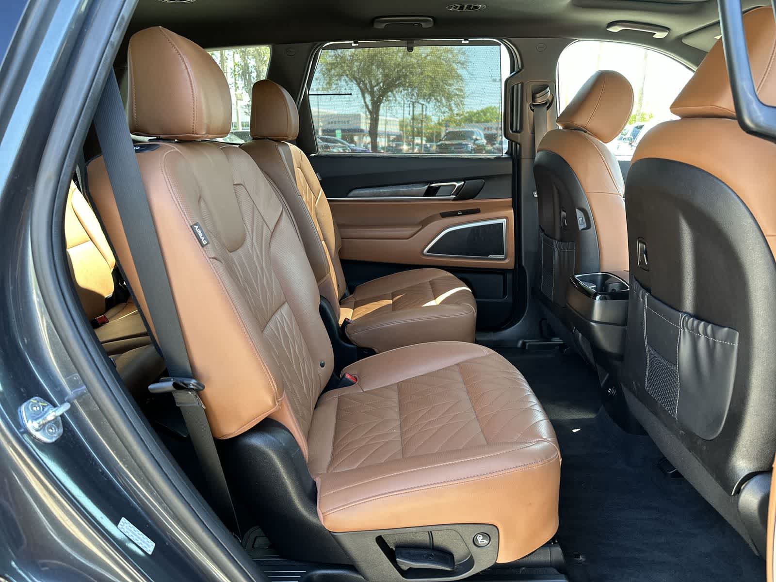 Thumbnail: 2023 Kia Telluride - 13