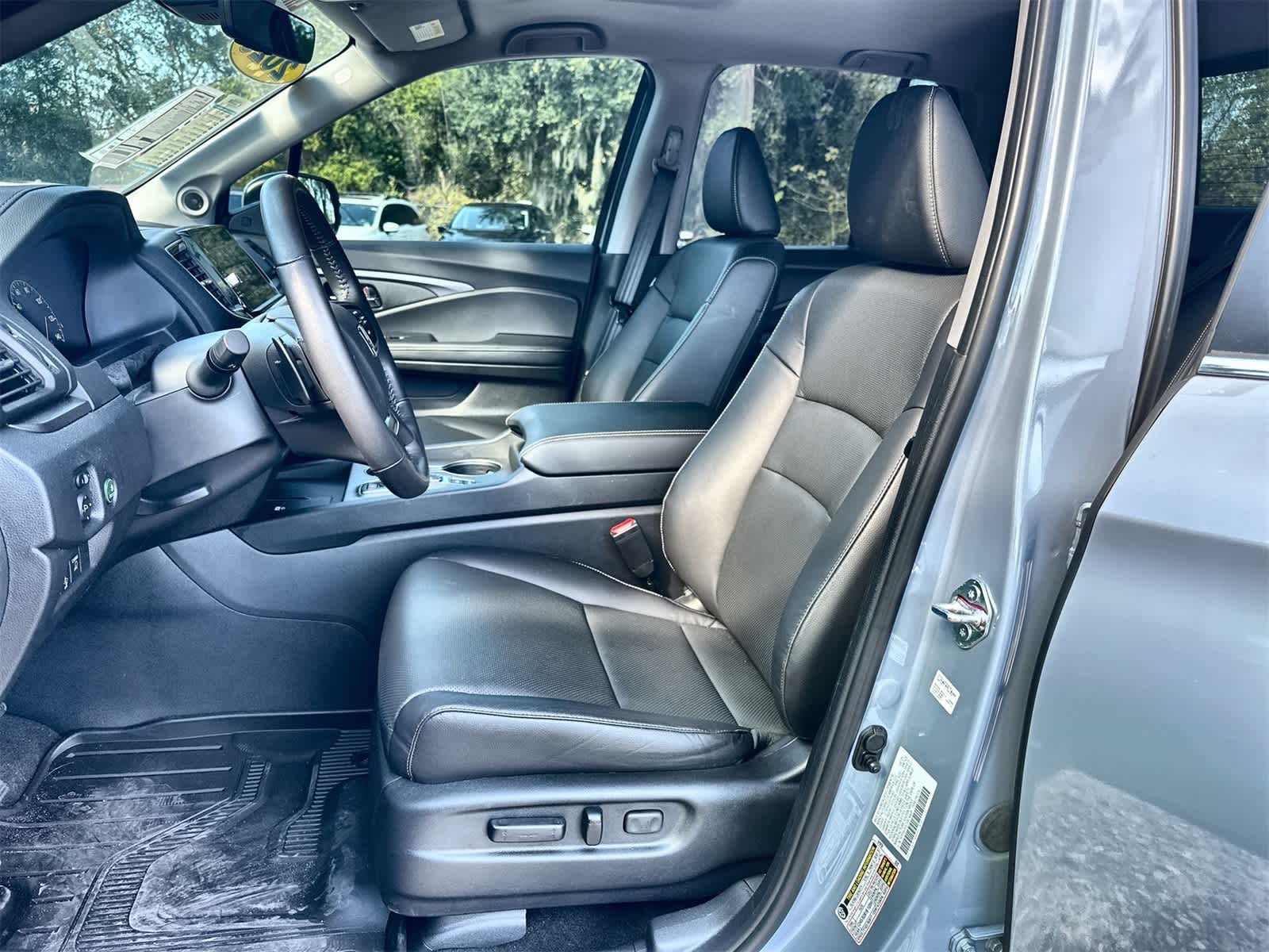 Thumbnail: 2025 Honda Ridgeline - 11