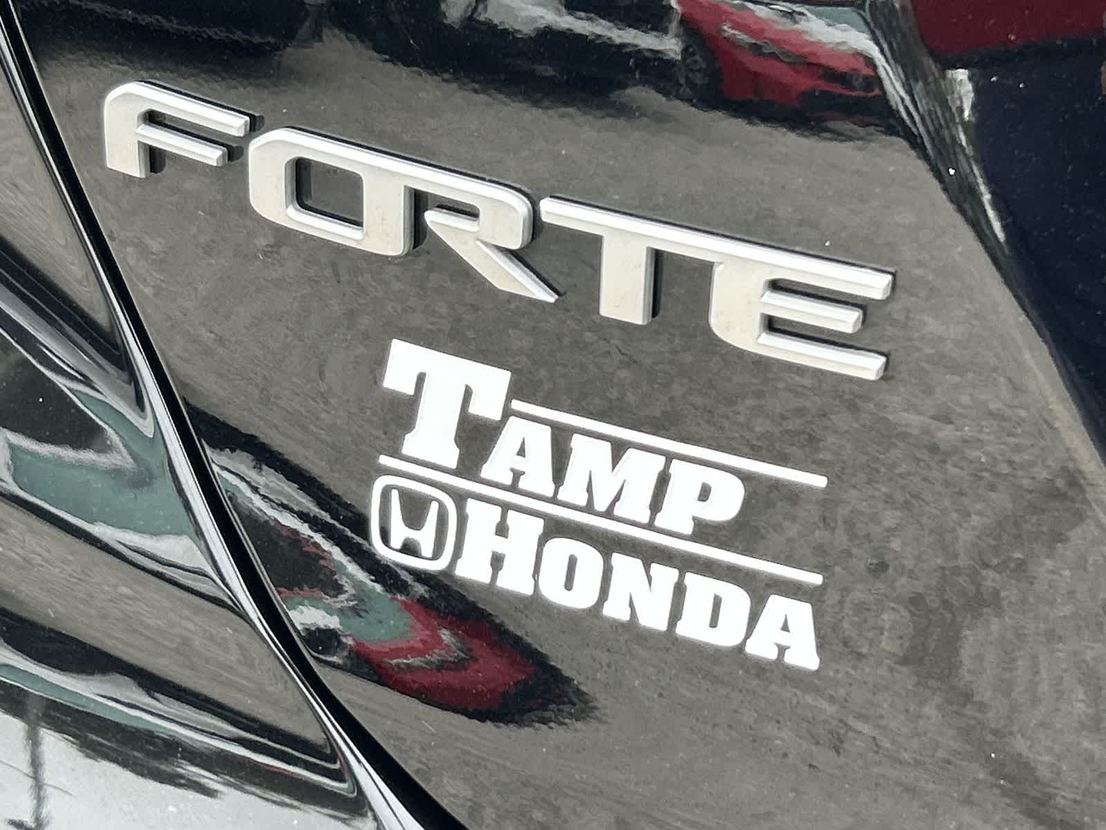 Thumbnail: 2023 Kia Forte - 10