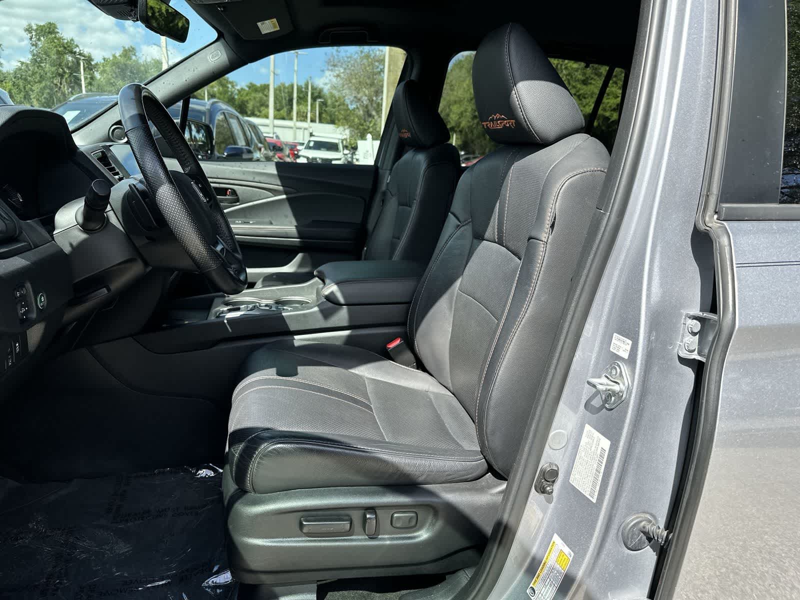 Thumbnail: 2024 Honda Passport - 11