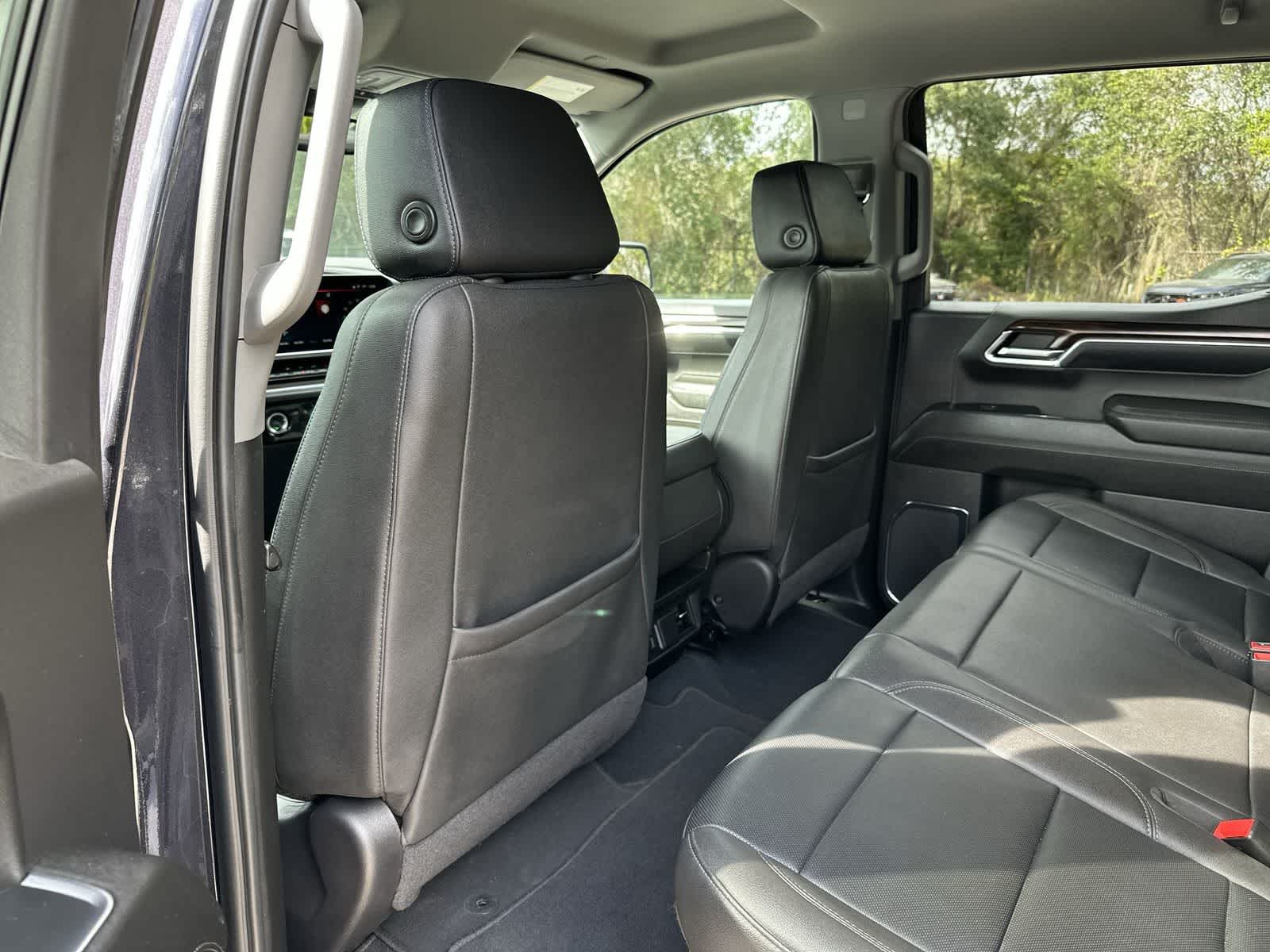 Thumbnail: 2024 GMC Sierra 1500 - 12