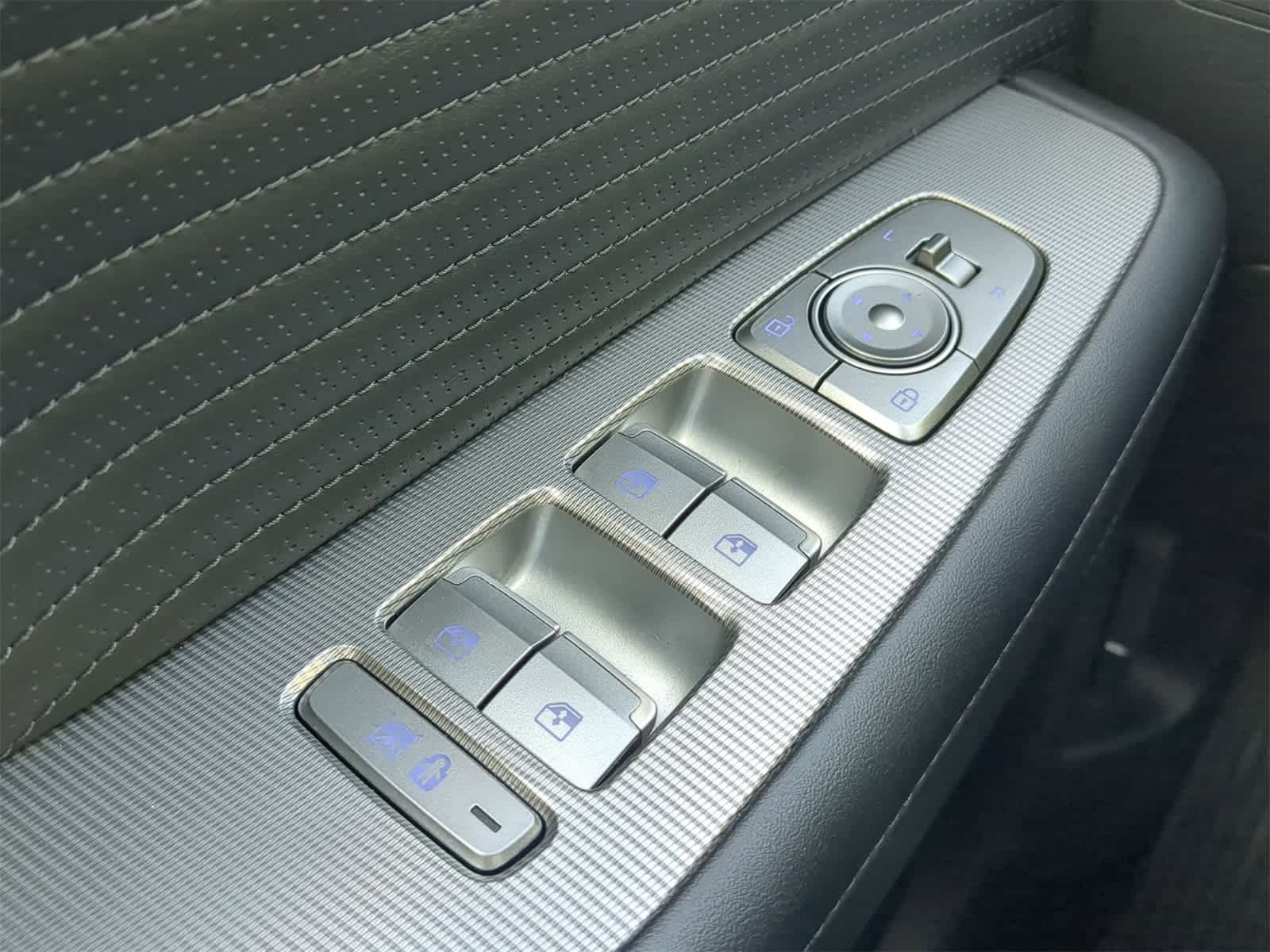 Thumbnail: 2024 Hyundai Palisade - 24