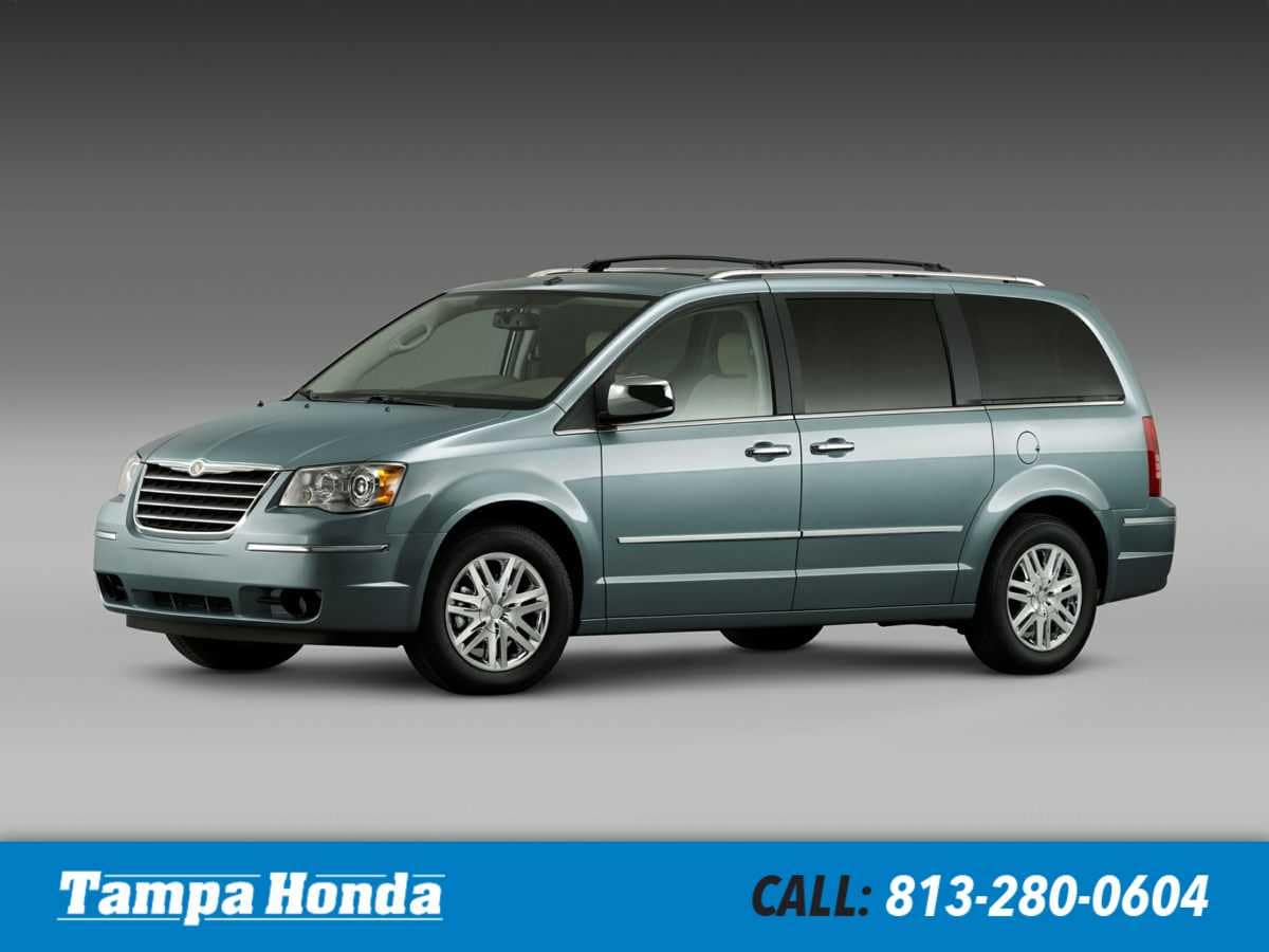 2010 Chrysler Town & Country Touring -
                  Tampa, FL