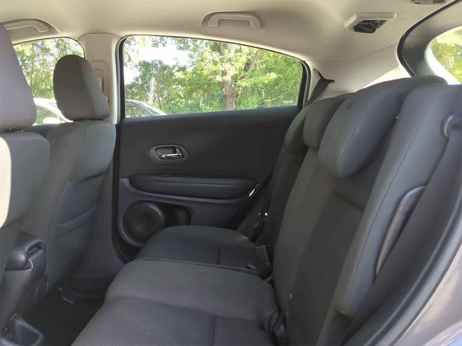 Thumbnail: 2019 Honda HR-V - 13