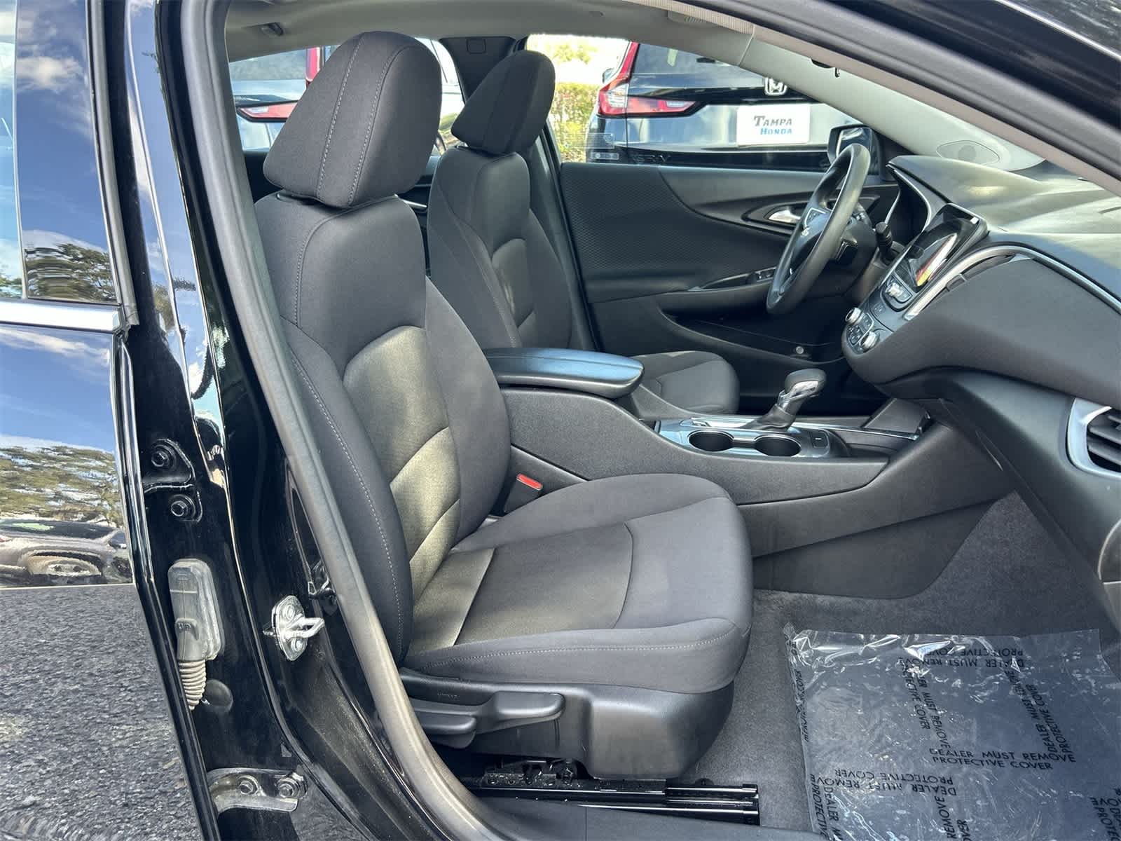 Thumbnail: 2023 Chevrolet Malibu - 14