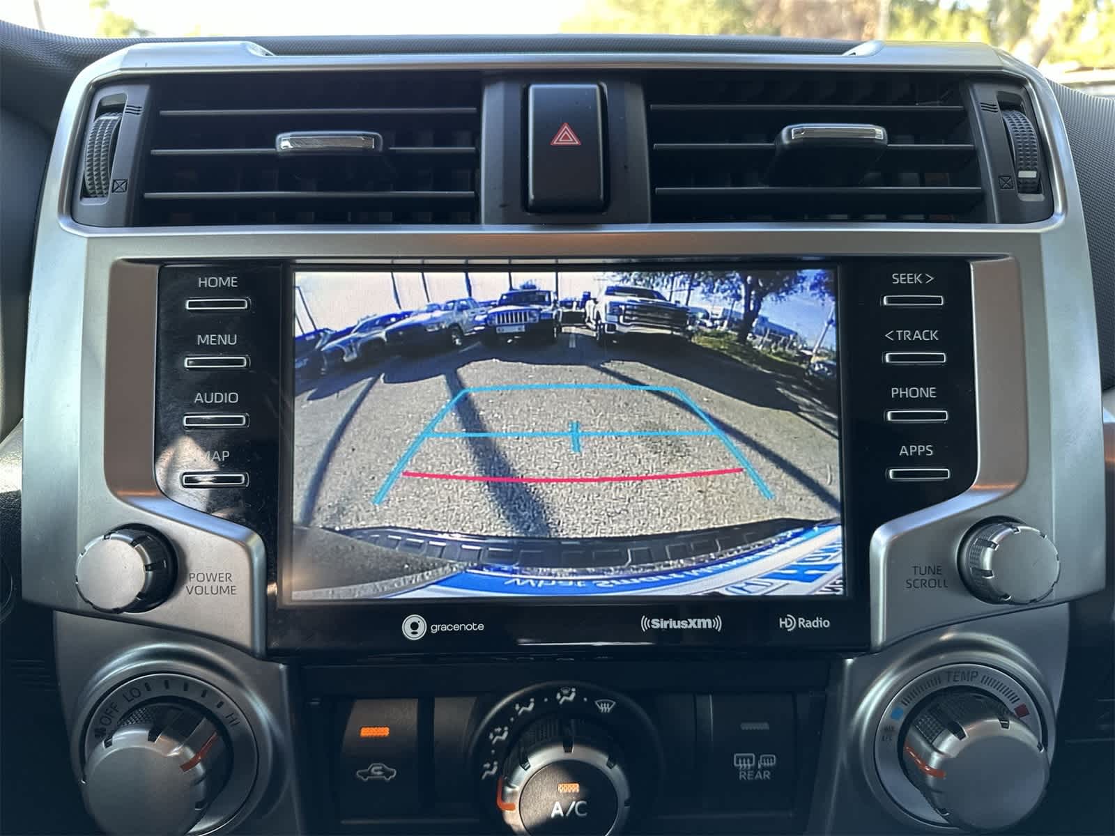 Thumbnail: 2022 Toyota 4Runner - 17