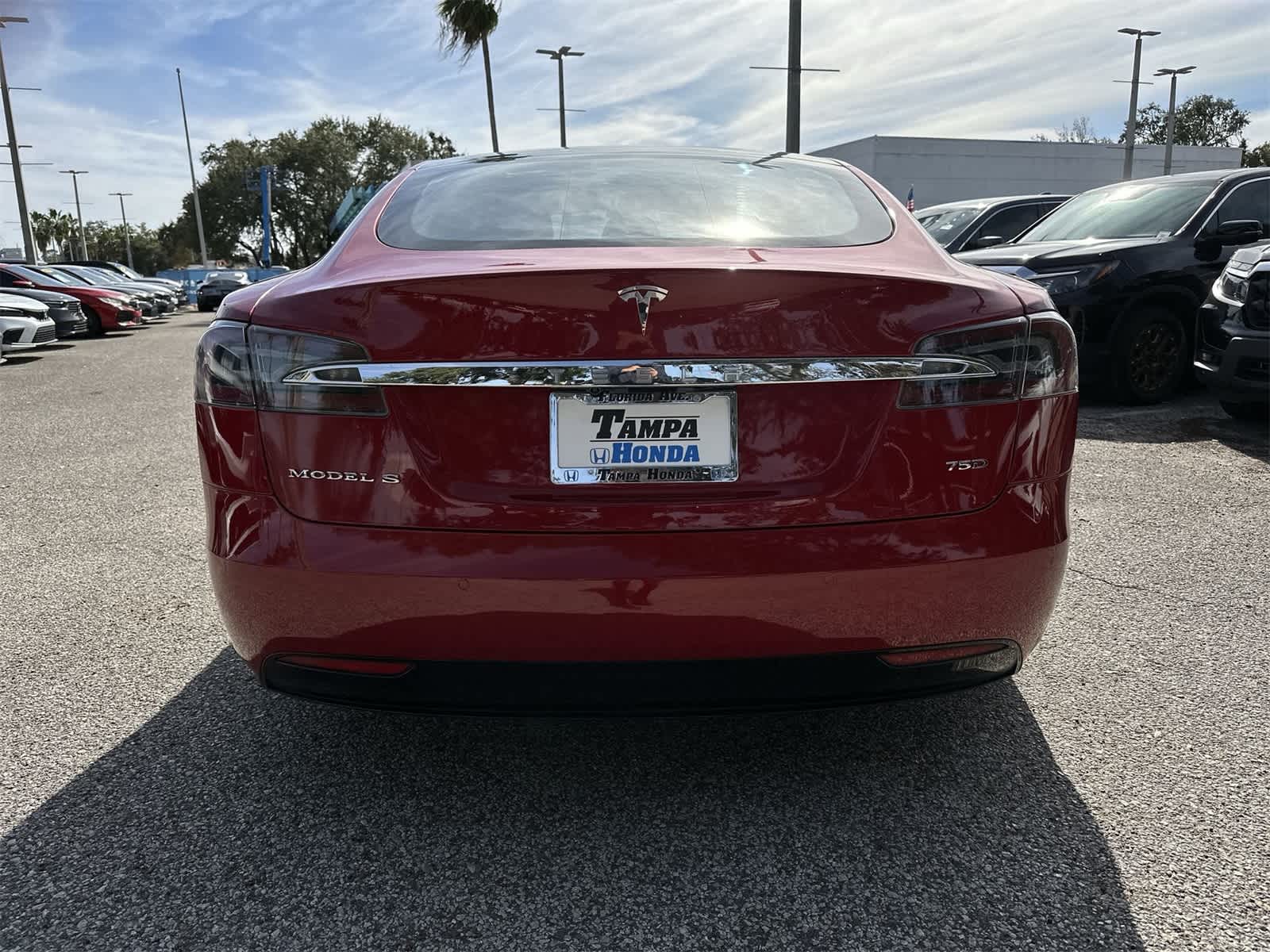 Thumbnail: 2017 Tesla Model S - 14