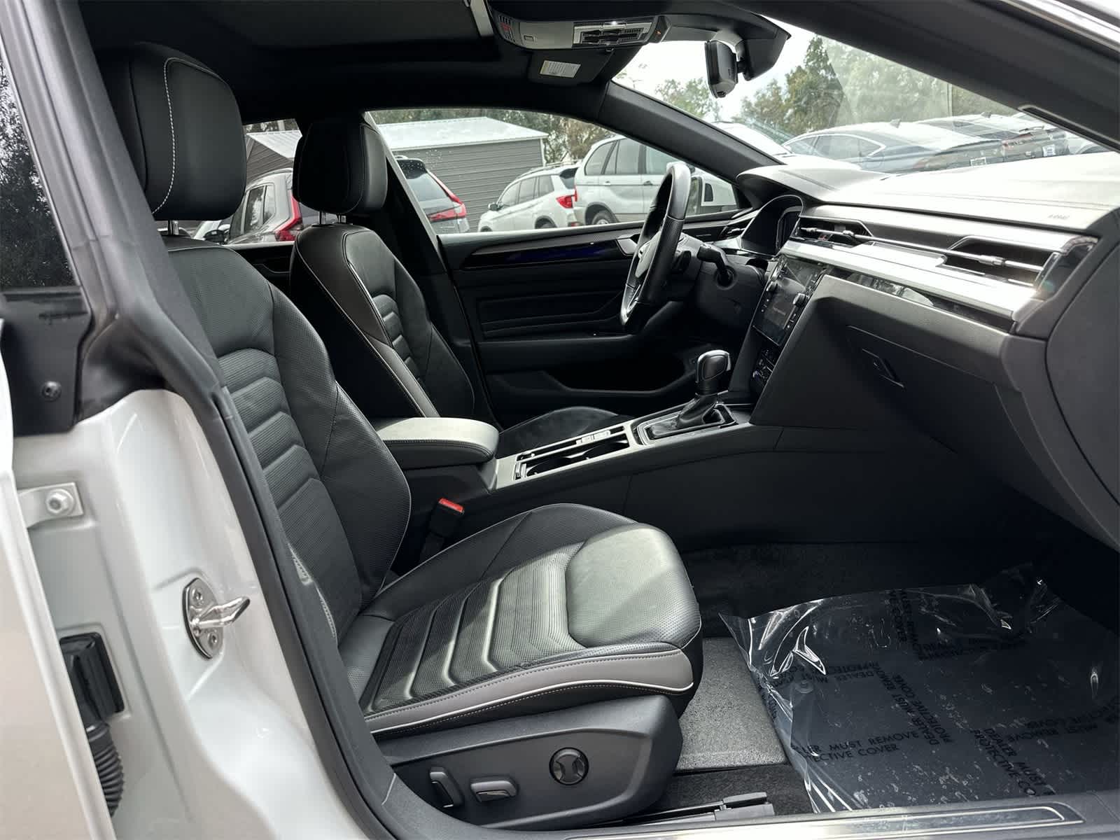 Thumbnail: 2023 Volkswagen Arteon - 14