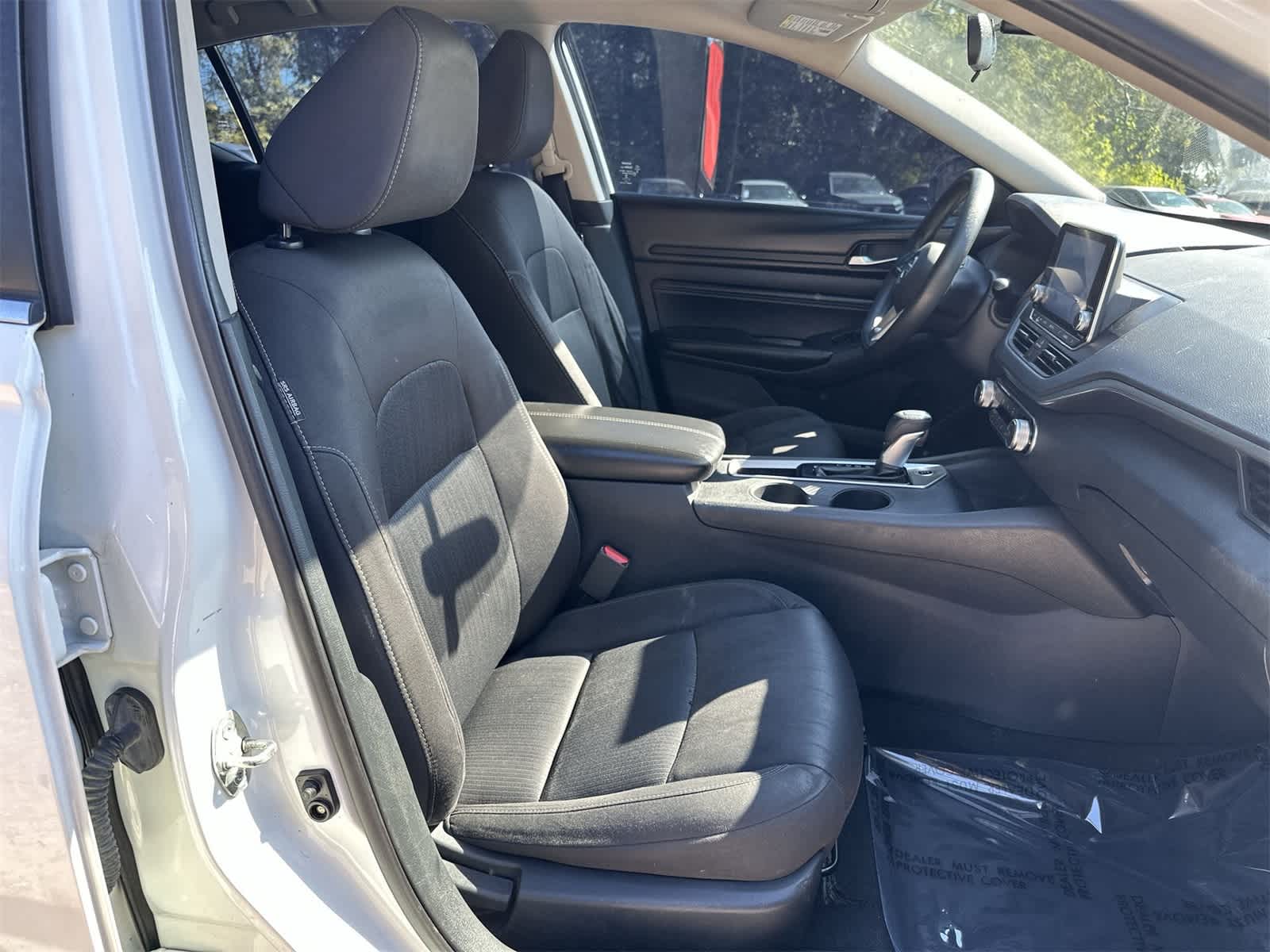 Thumbnail: 2020 Nissan Altima - 13