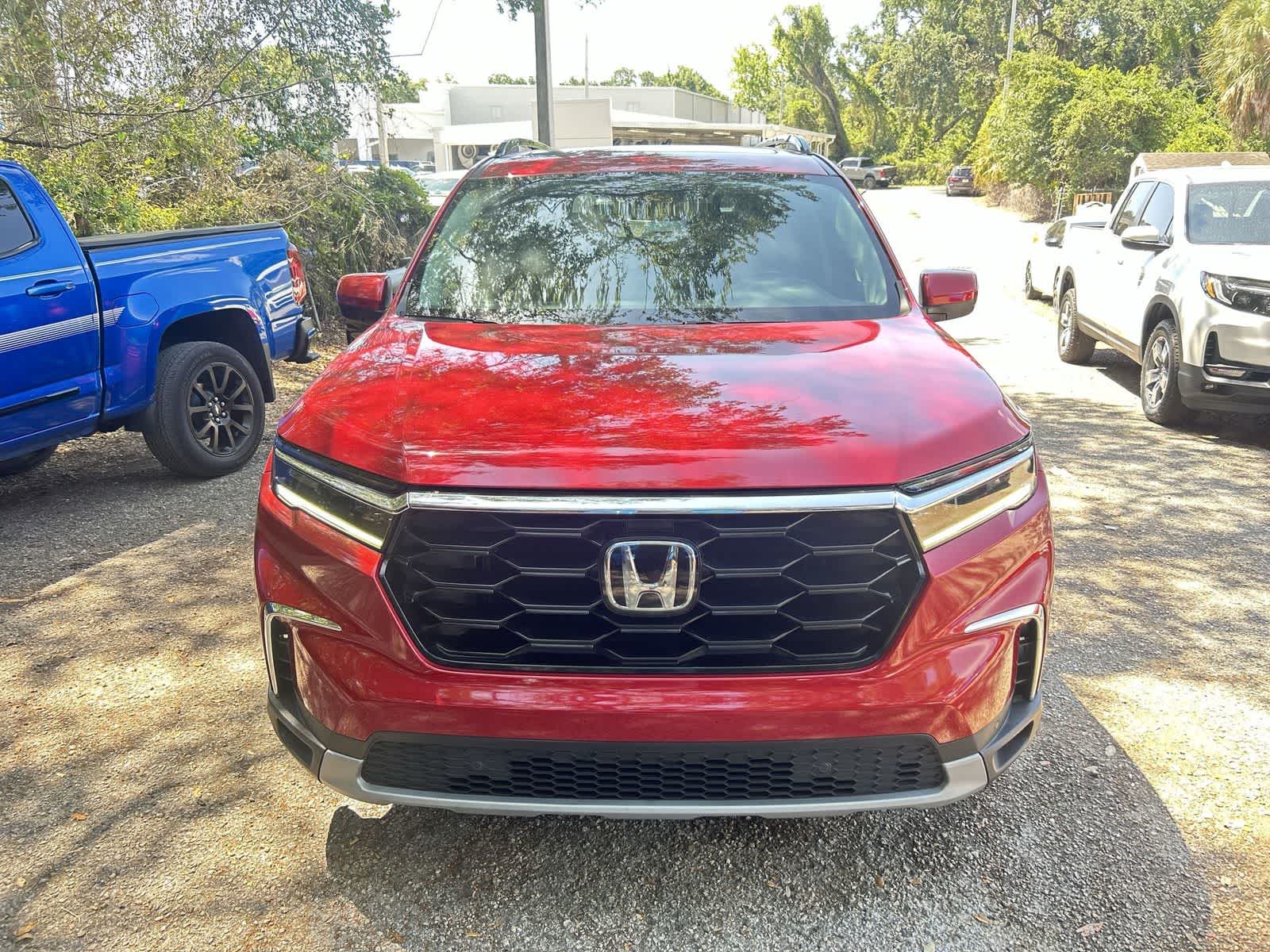 Thumbnail: 2024 Honda Pilot - 3
