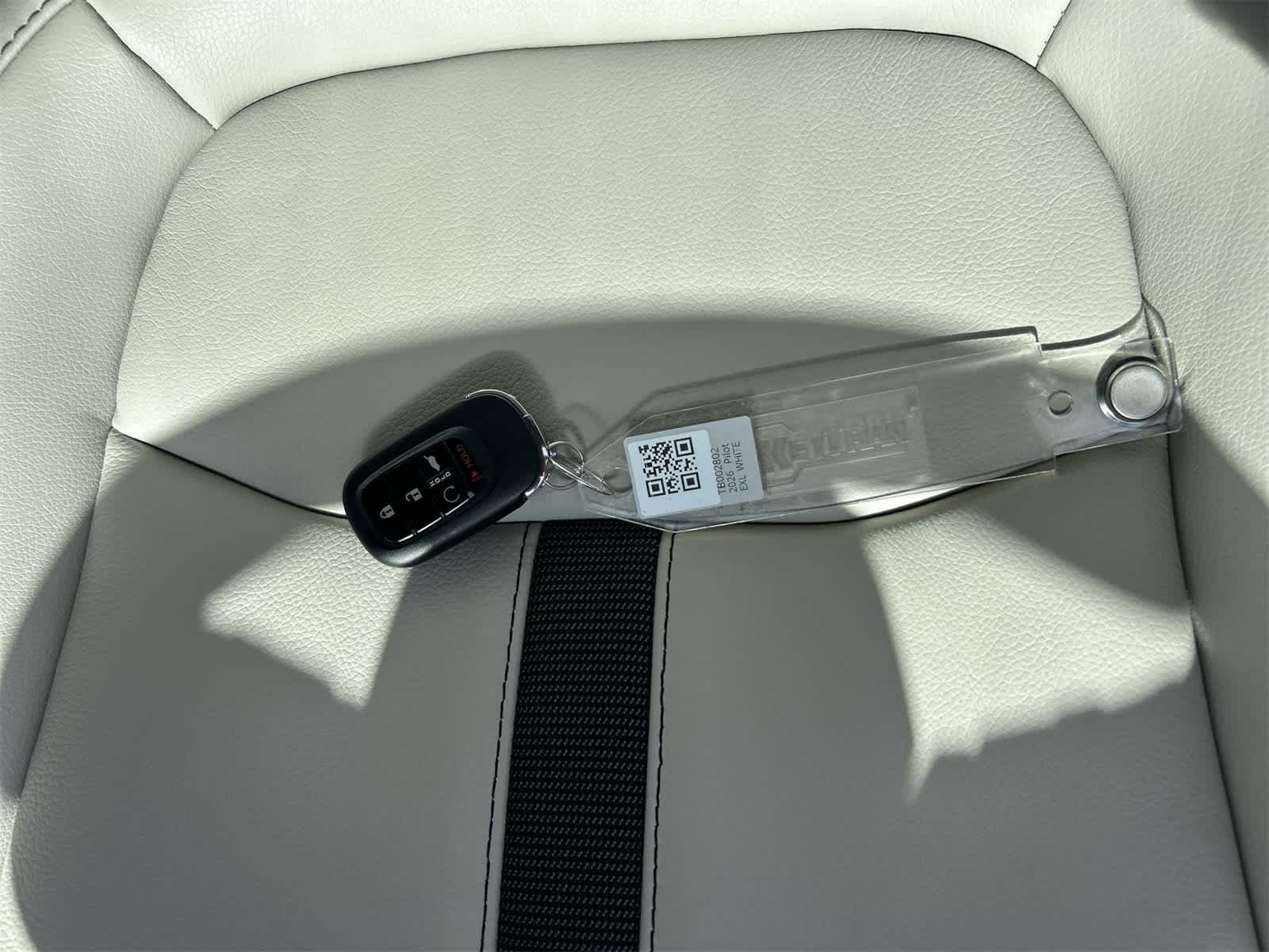 Thumbnail: 2026 Honda Pilot - 20