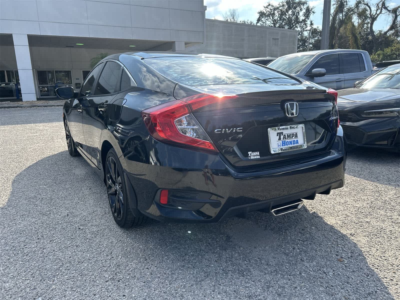 Thumbnail: 2019 Honda Civic - 4
