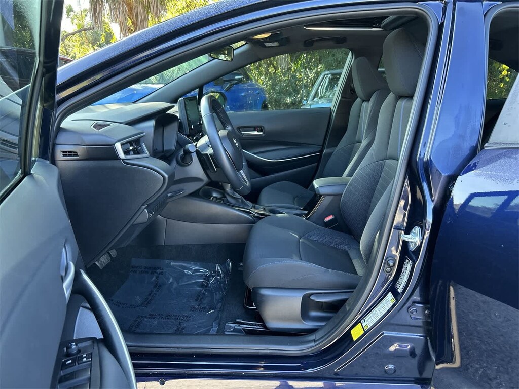 Used 2022 Toyota Corolla SE Sedan
