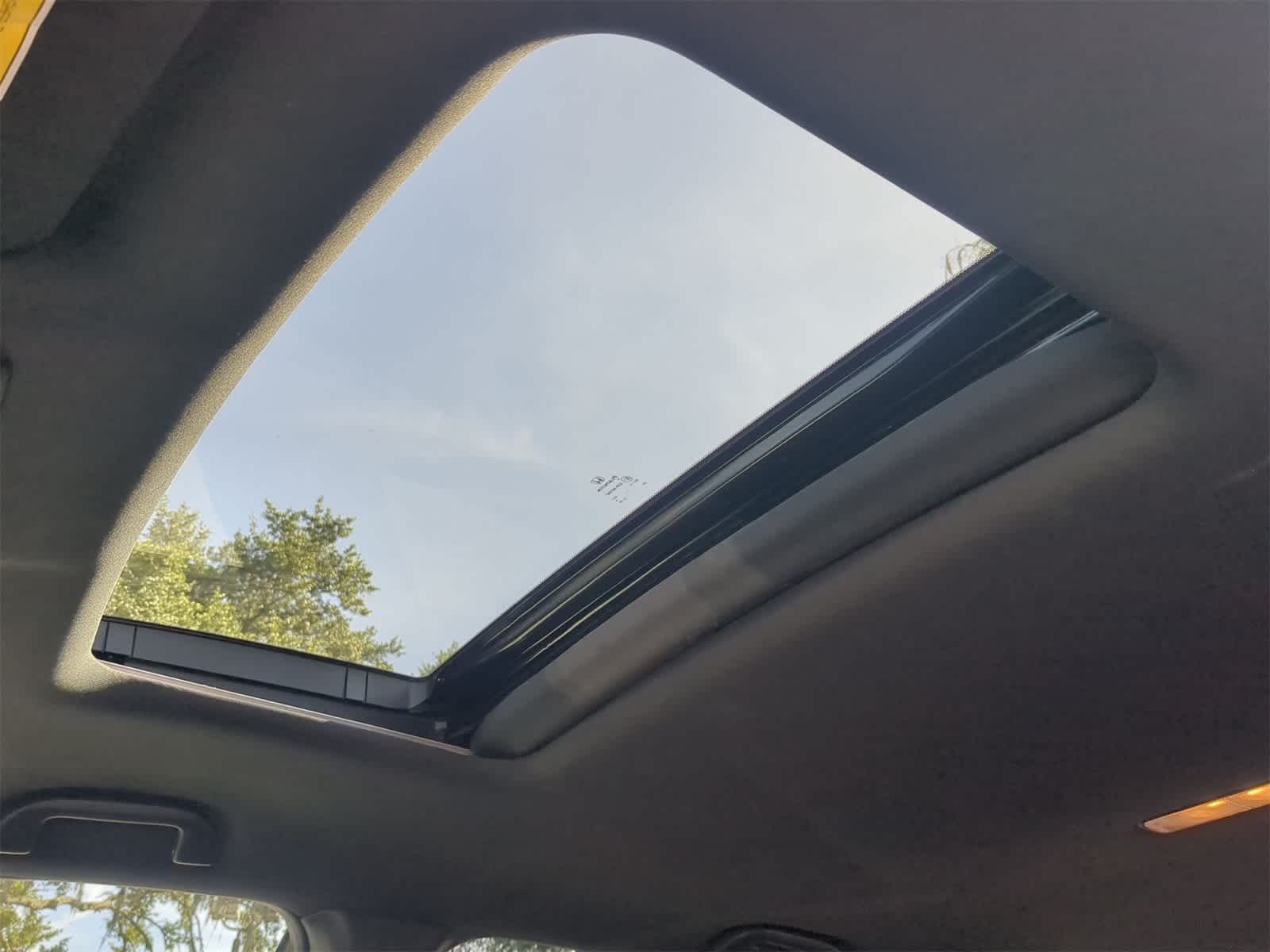 Thumbnail: 2022 Honda Pilot - 19