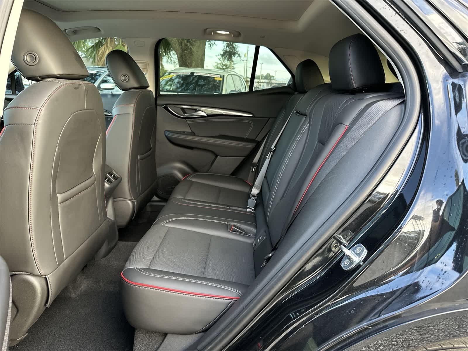 Thumbnail: 2022 Buick Envision - 18