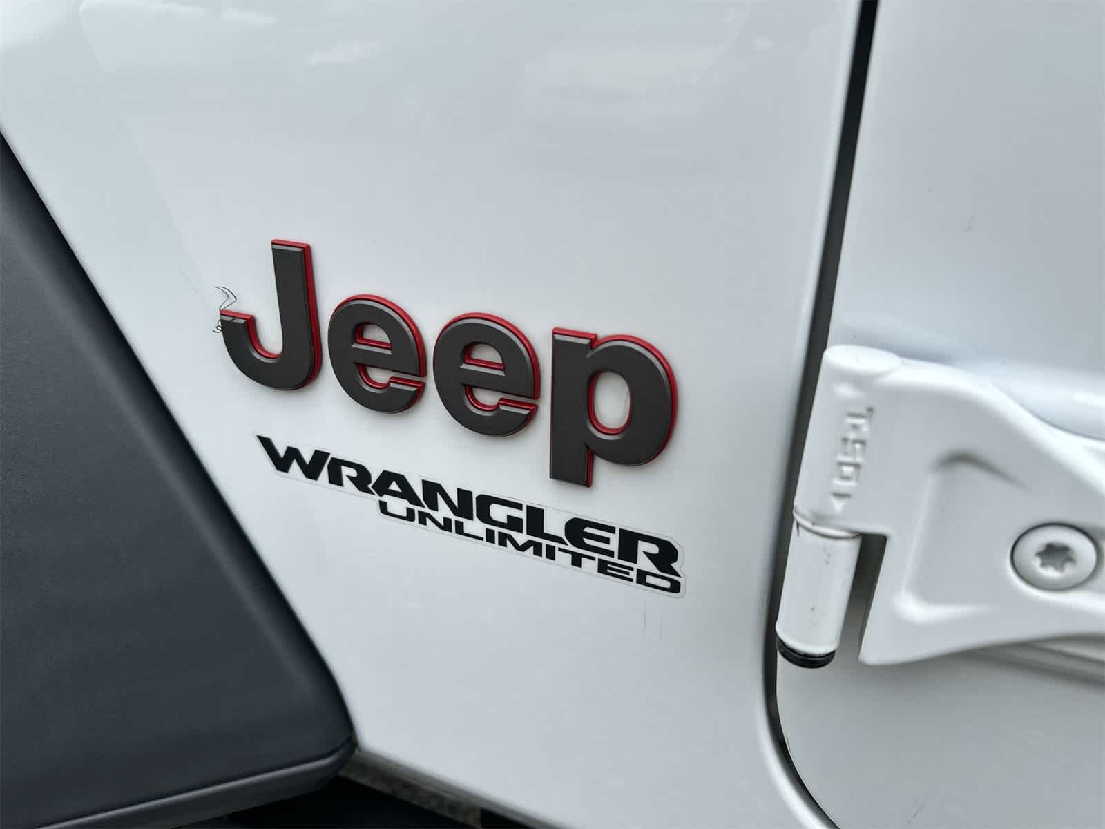 Thumbnail: 2021 Jeep Wrangler - 21