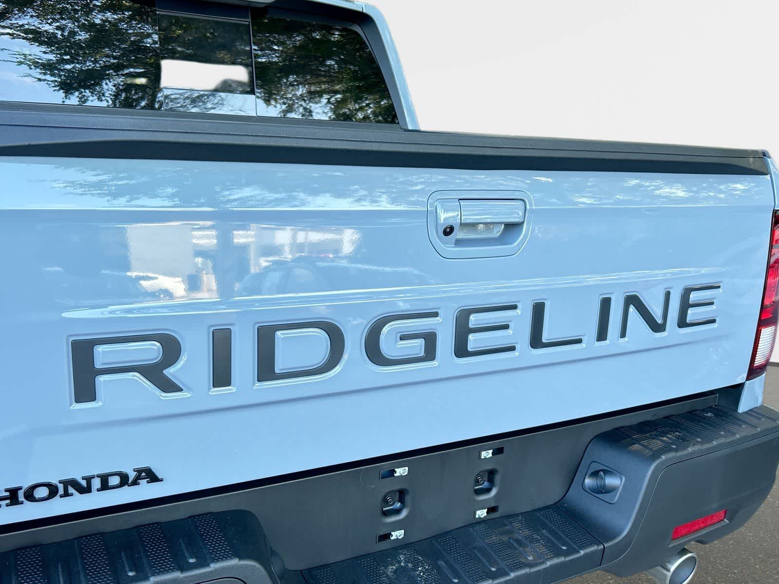 Thumbnail: 2026 Honda Ridgeline - 8