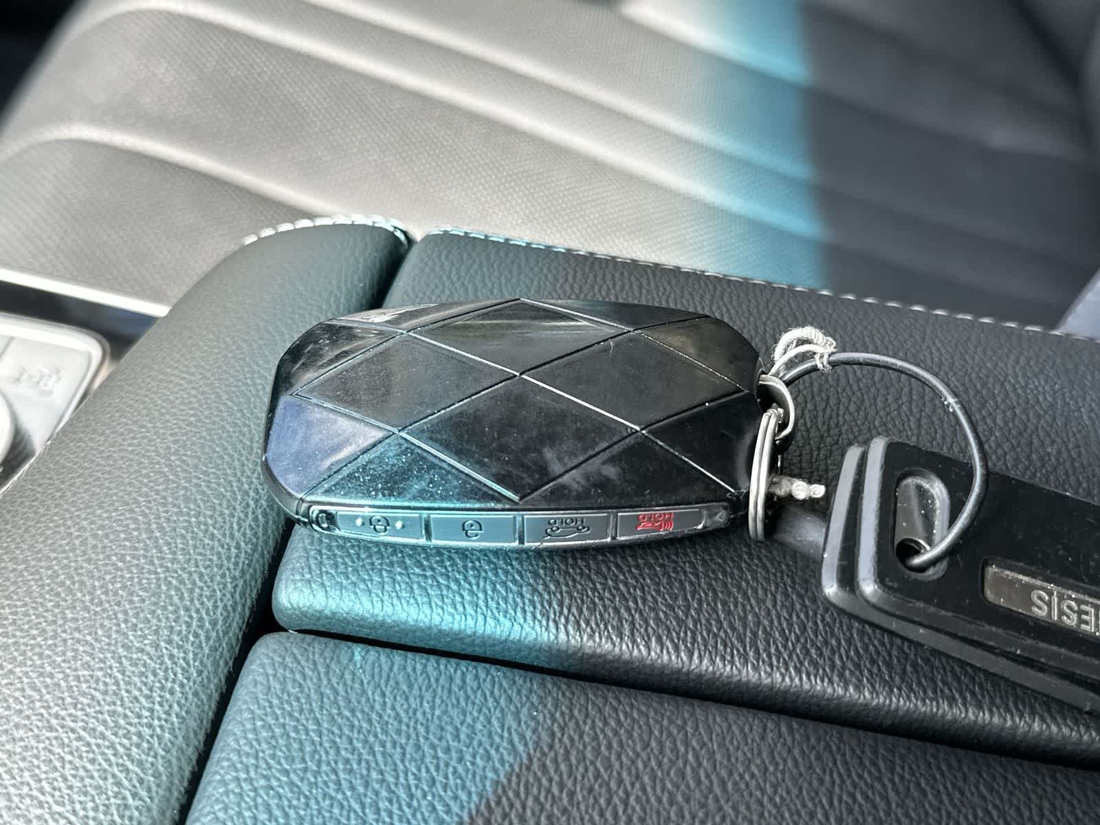 Thumbnail: 2025 Genesis GV80 - 19