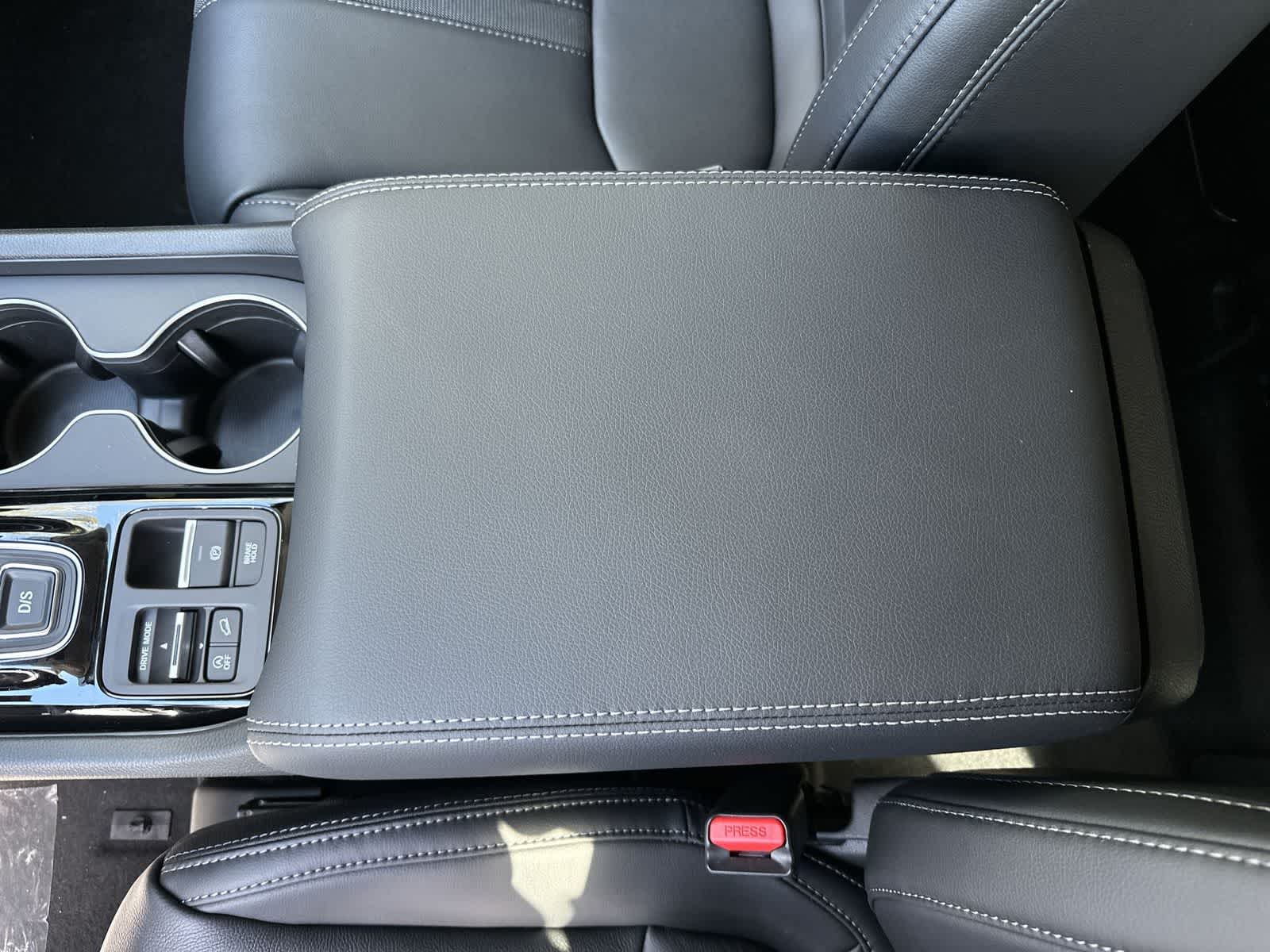 Thumbnail: 2026 Honda Pilot - 15