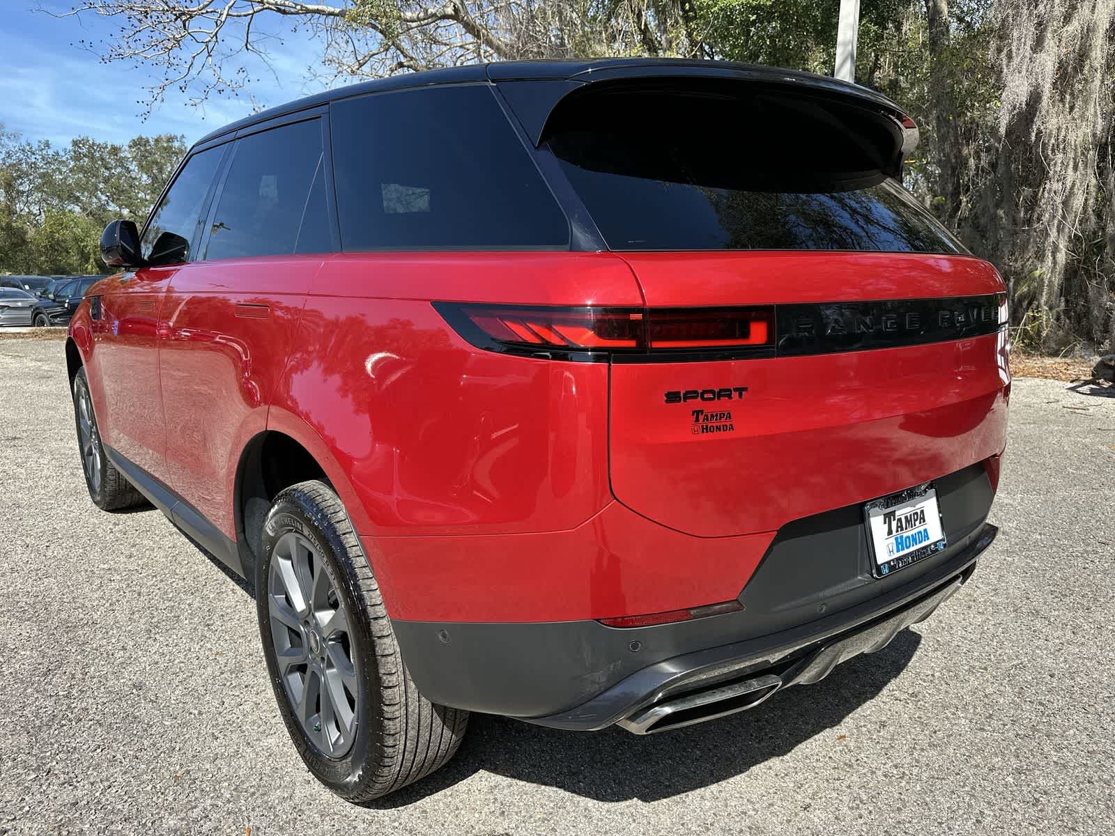 Thumbnail: 2023 Land Rover Range Rover Sport - 4