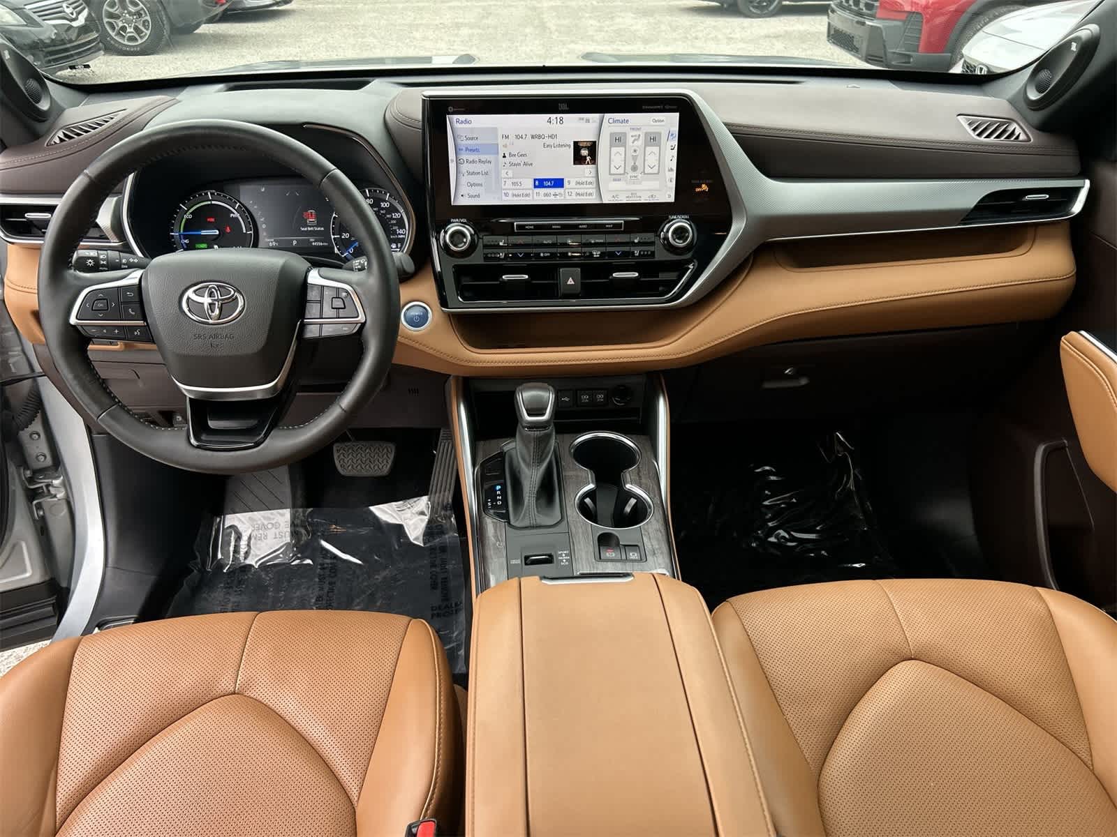 Thumbnail: 2021 Toyota Highlander - 10