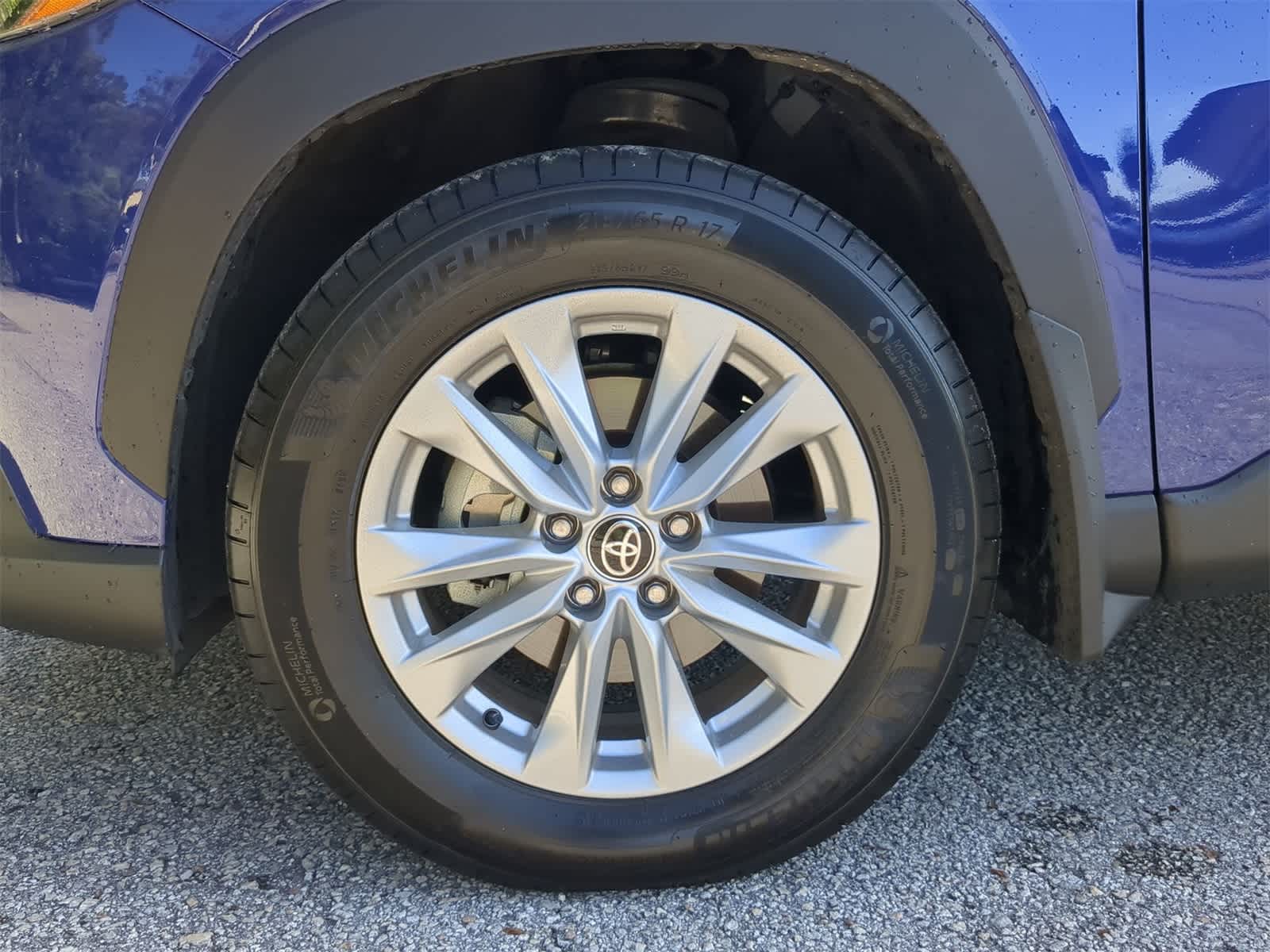 Thumbnail: 2025 Toyota Corolla Cross - 11