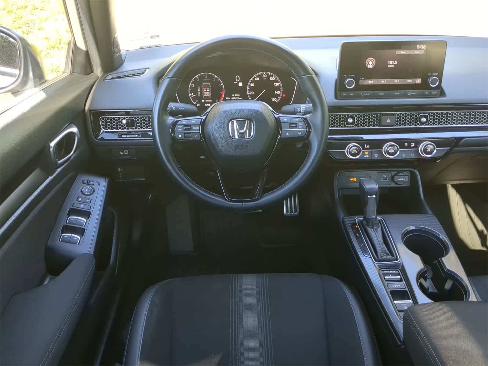 Thumbnail: 2024 Honda Civic - 15