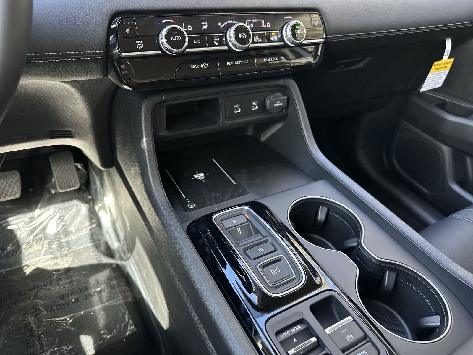 Thumbnail: 2026 Honda Pilot - 16