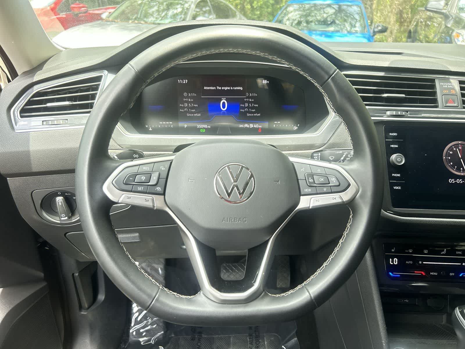 Thumbnail: 2024 Volkswagen Tiguan - 16