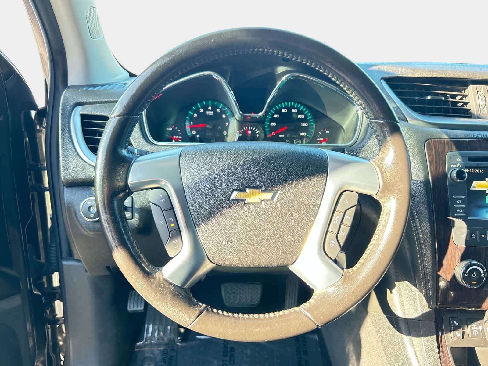 Thumbnail: 2016 Chevrolet Traverse - 16
