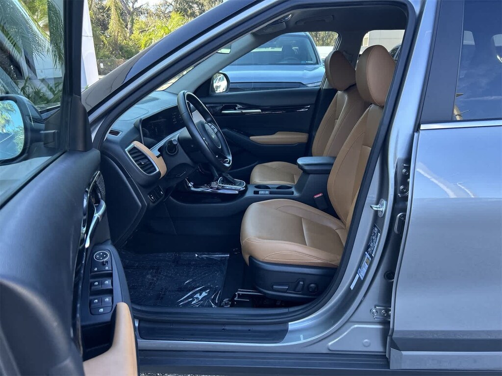 Used 2024 Kia Seltos SX SUV