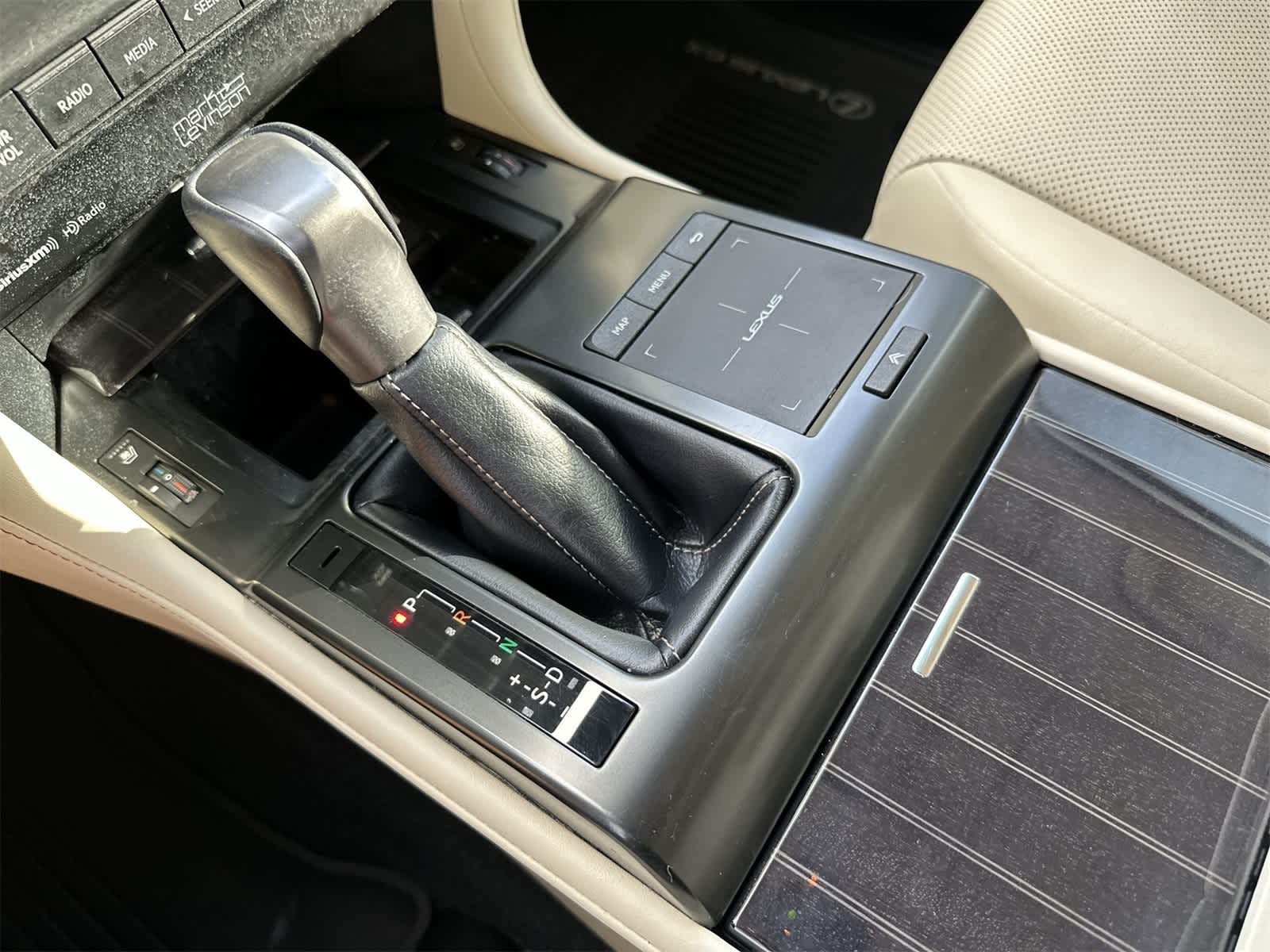 Thumbnail: 2023 Lexus GX - 15